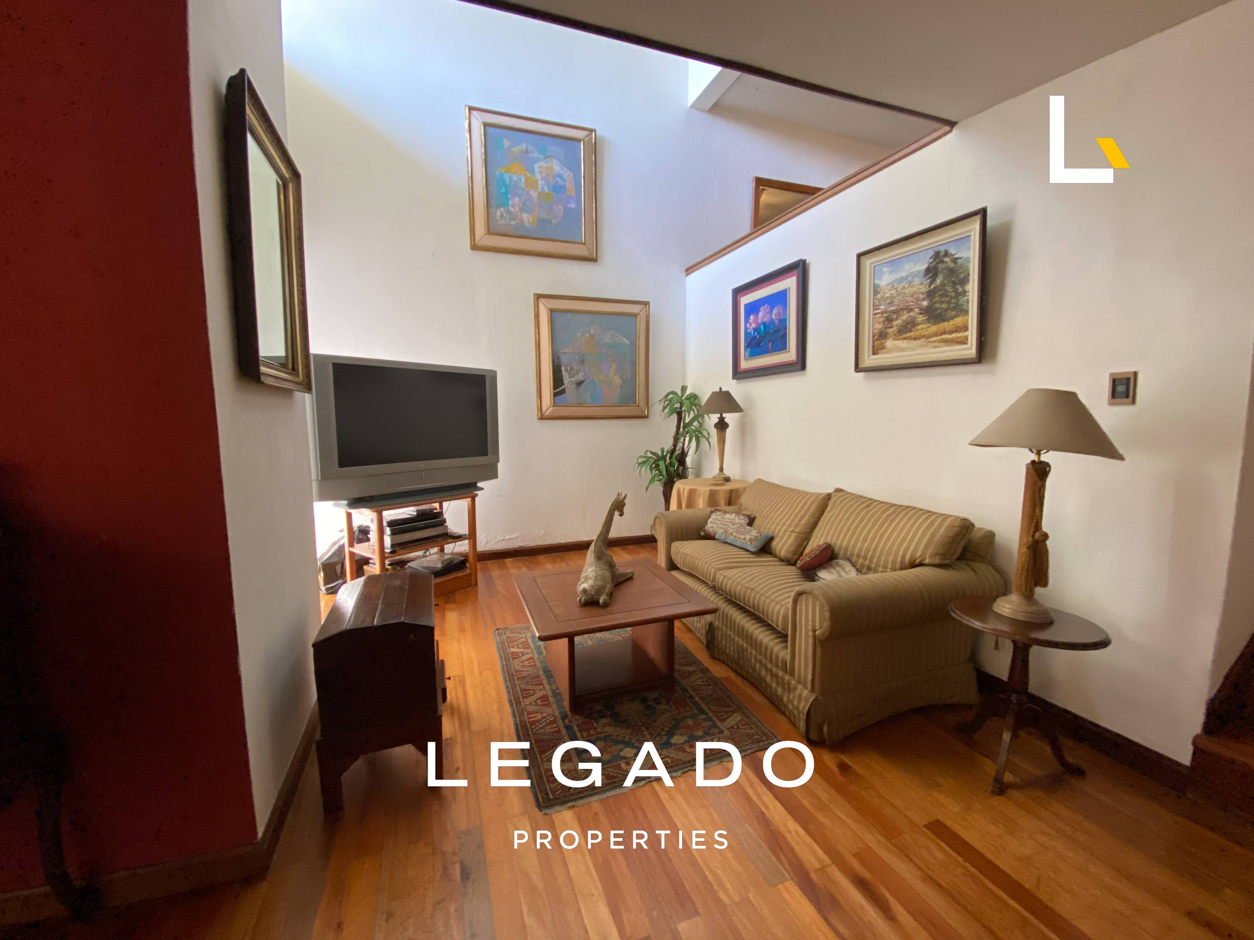 TOWNHOUSE, ZONA 15, VH2