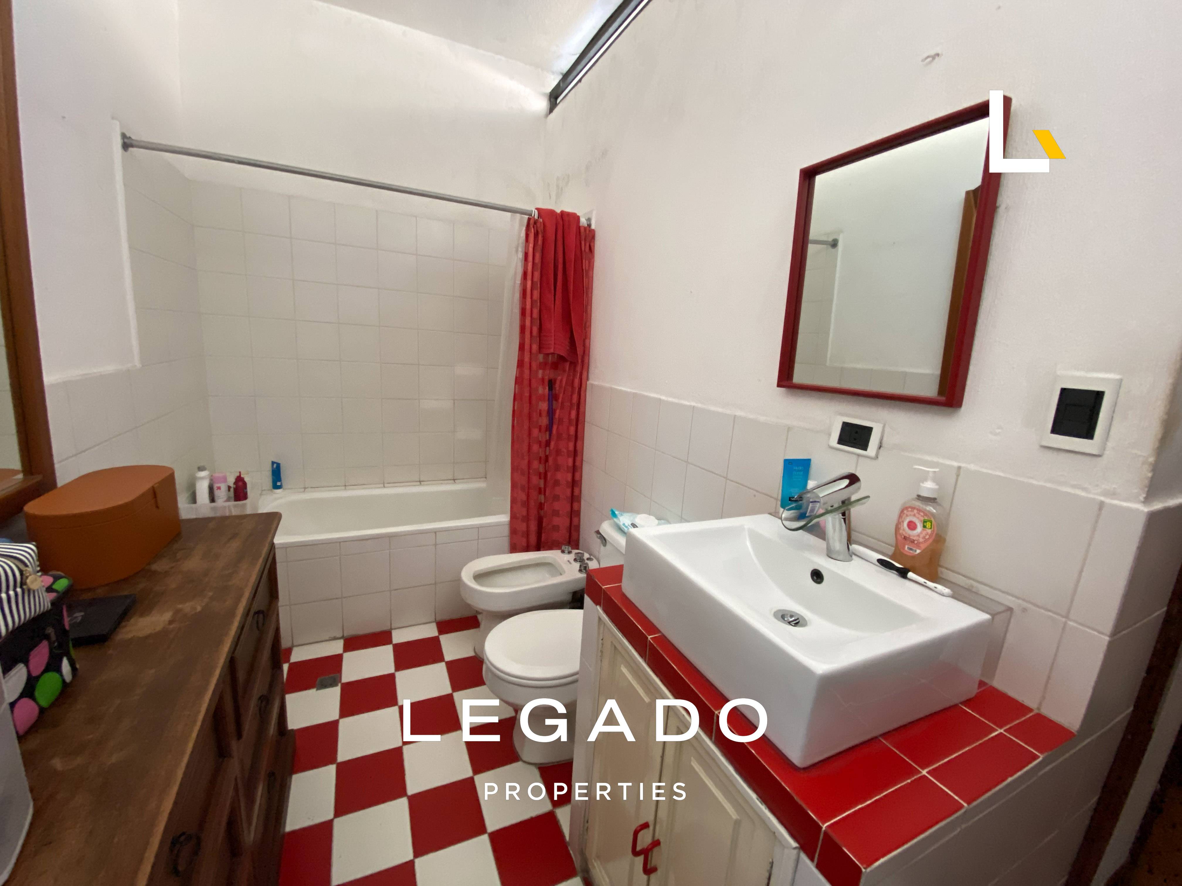 TOWNHOUSE, ZONA 15, VH2