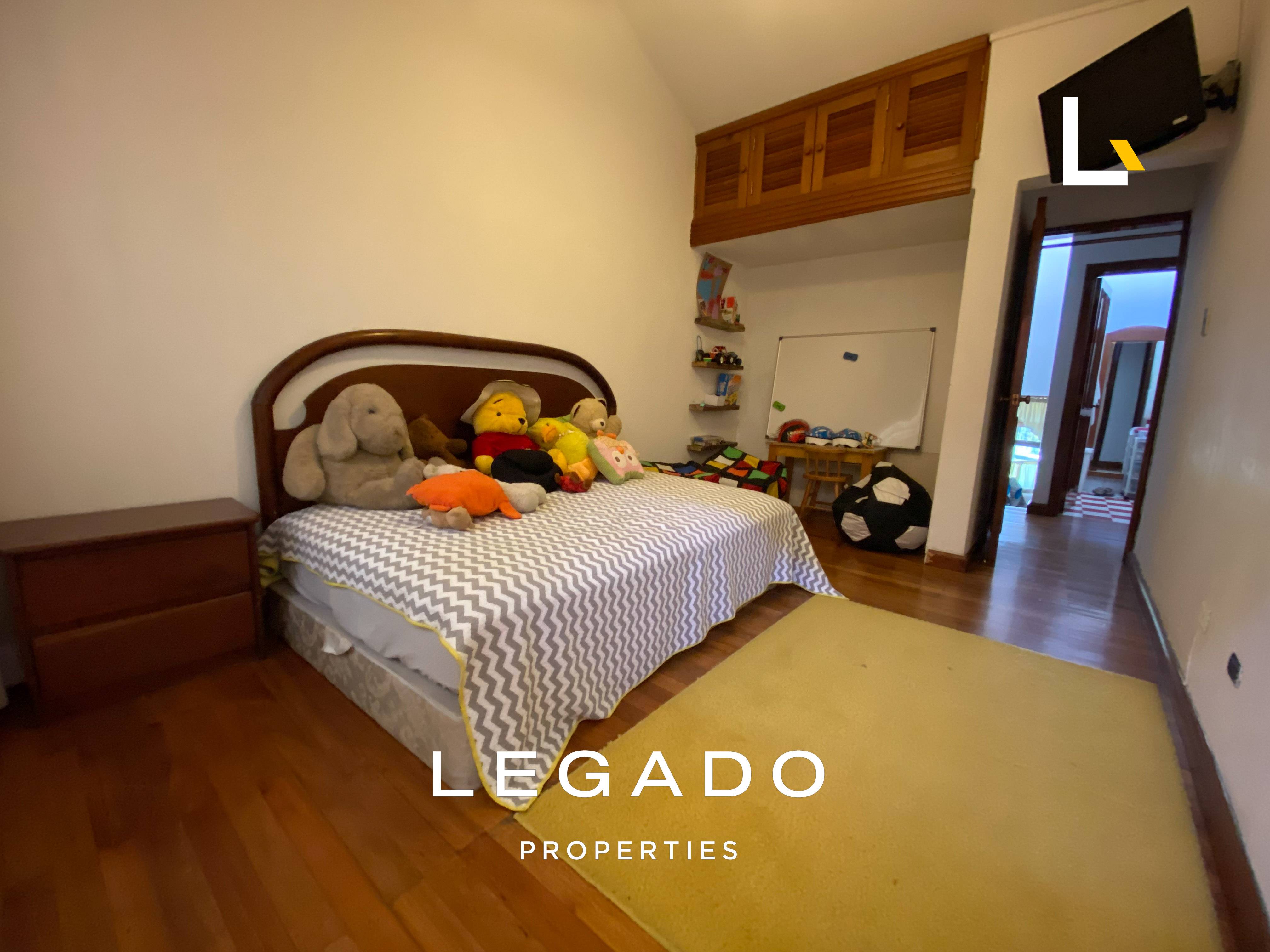 TOWNHOUSE, ZONA 15, VH2