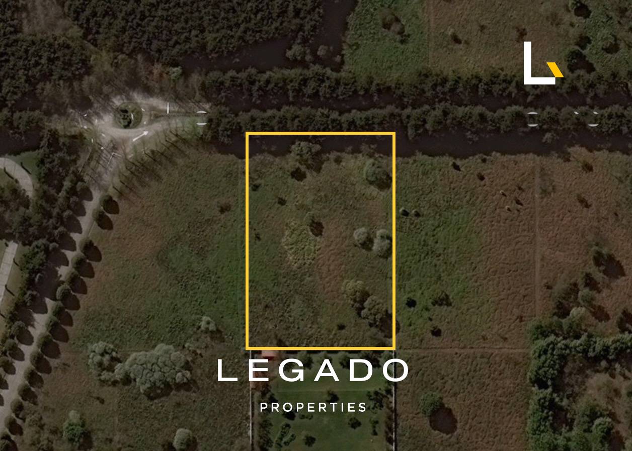 TERRENO KM. 22.5 CAES, COND. PREMIER CAMPESTRE