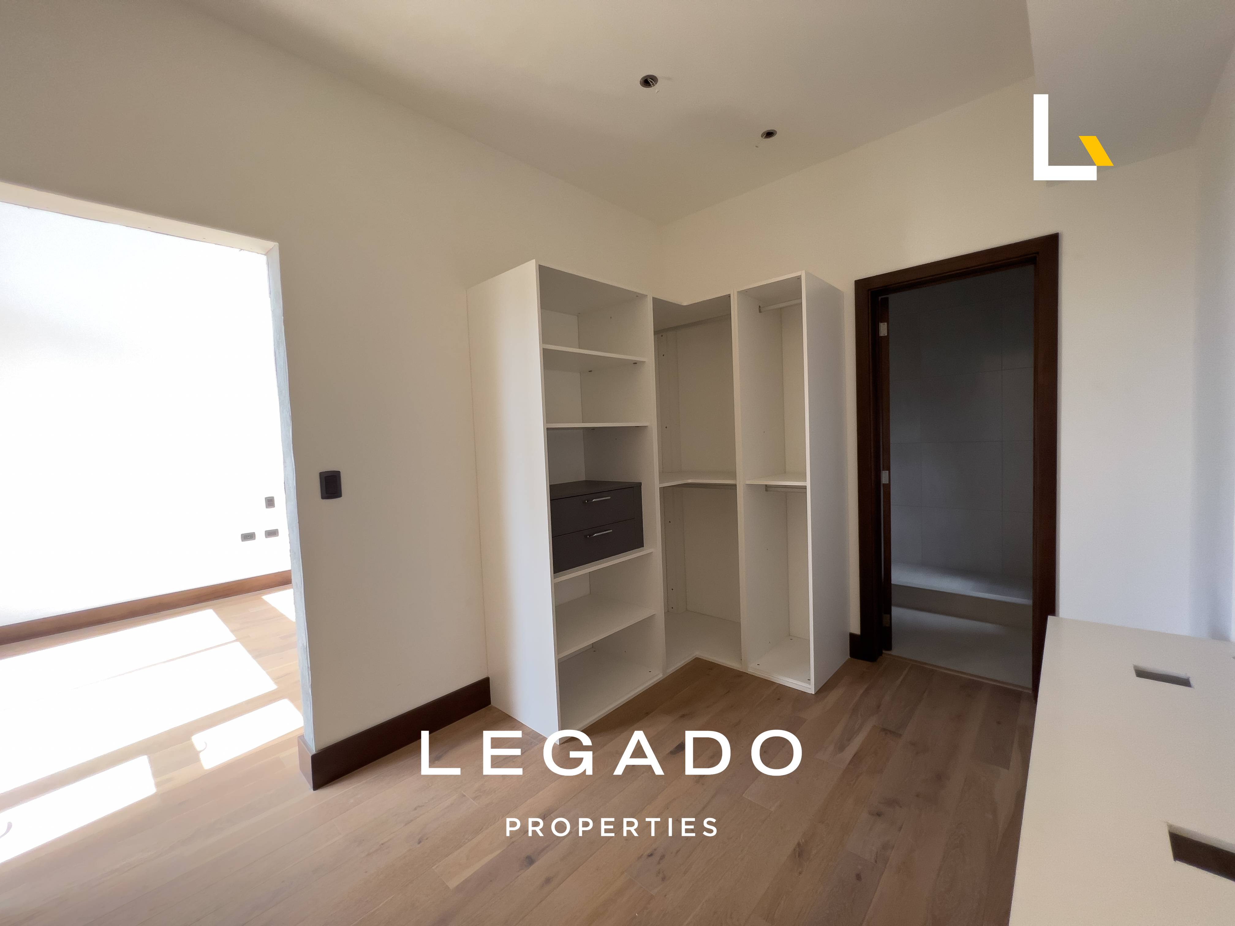 PENTHOUSE Z. 16 EDIF. ZEN