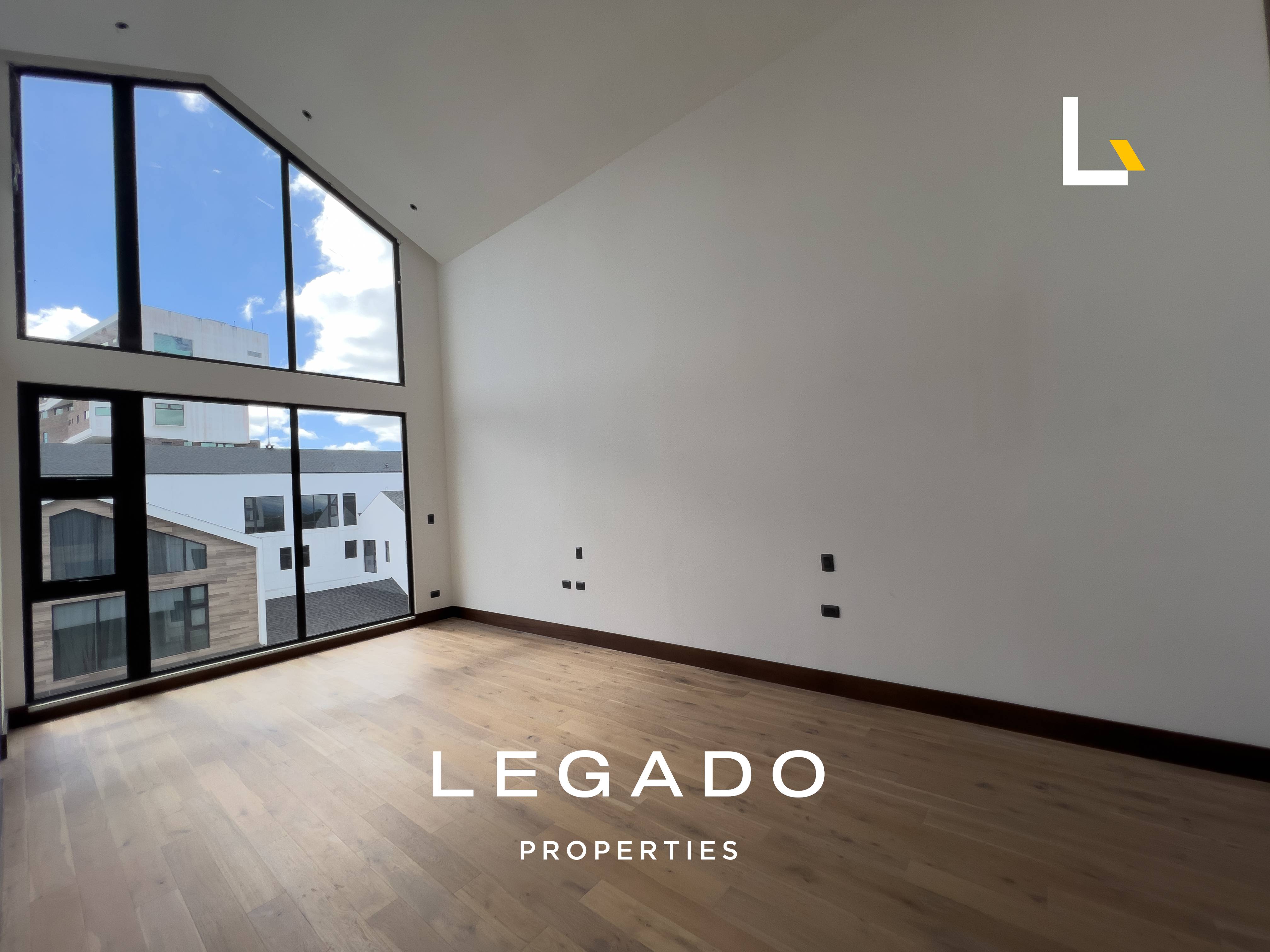 PENTHOUSE Z. 16 EDIF. ZEN
