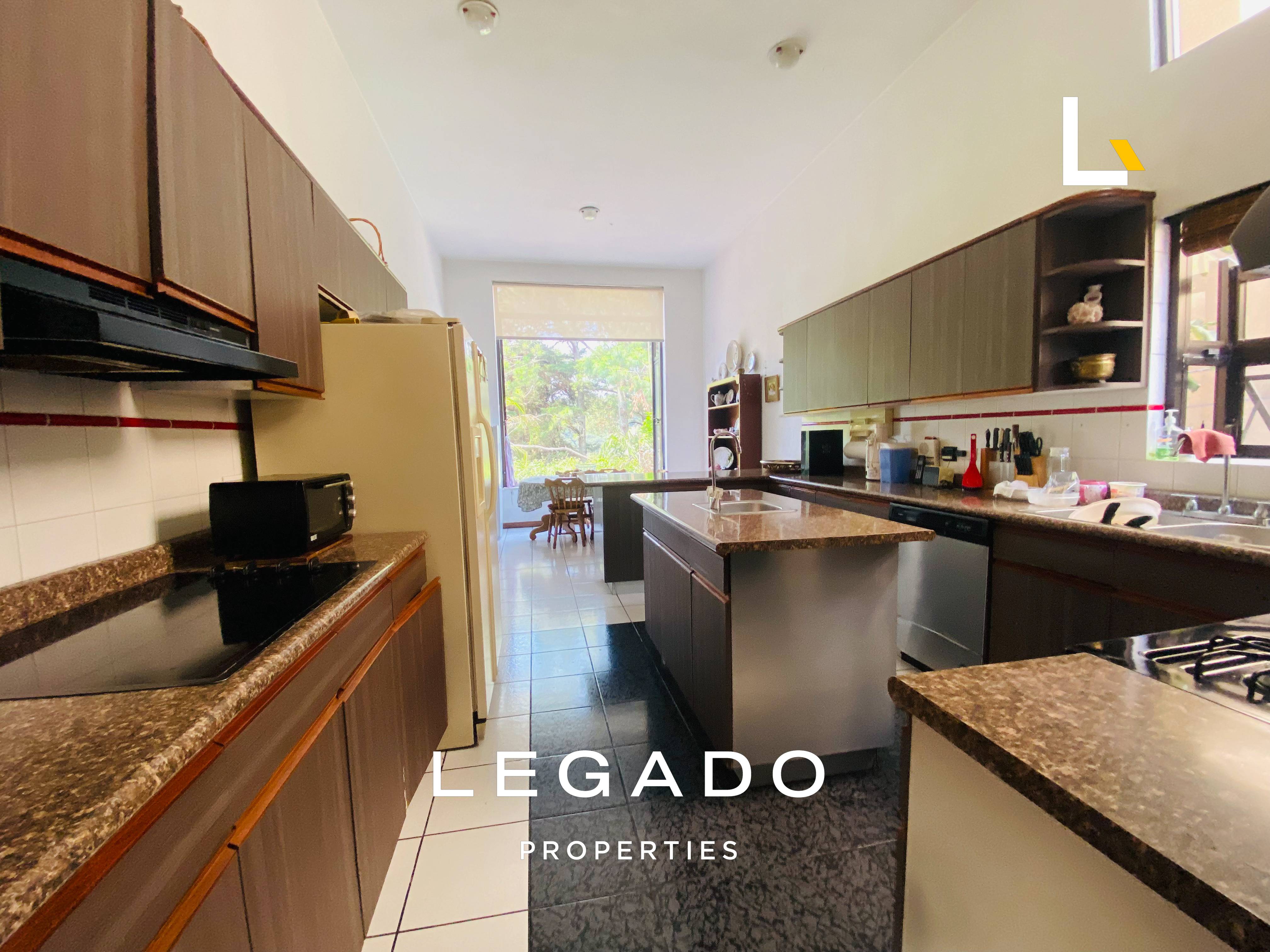 CASA, CONDOMINIO EL PRADO, A 5 MIN DE Z. 10