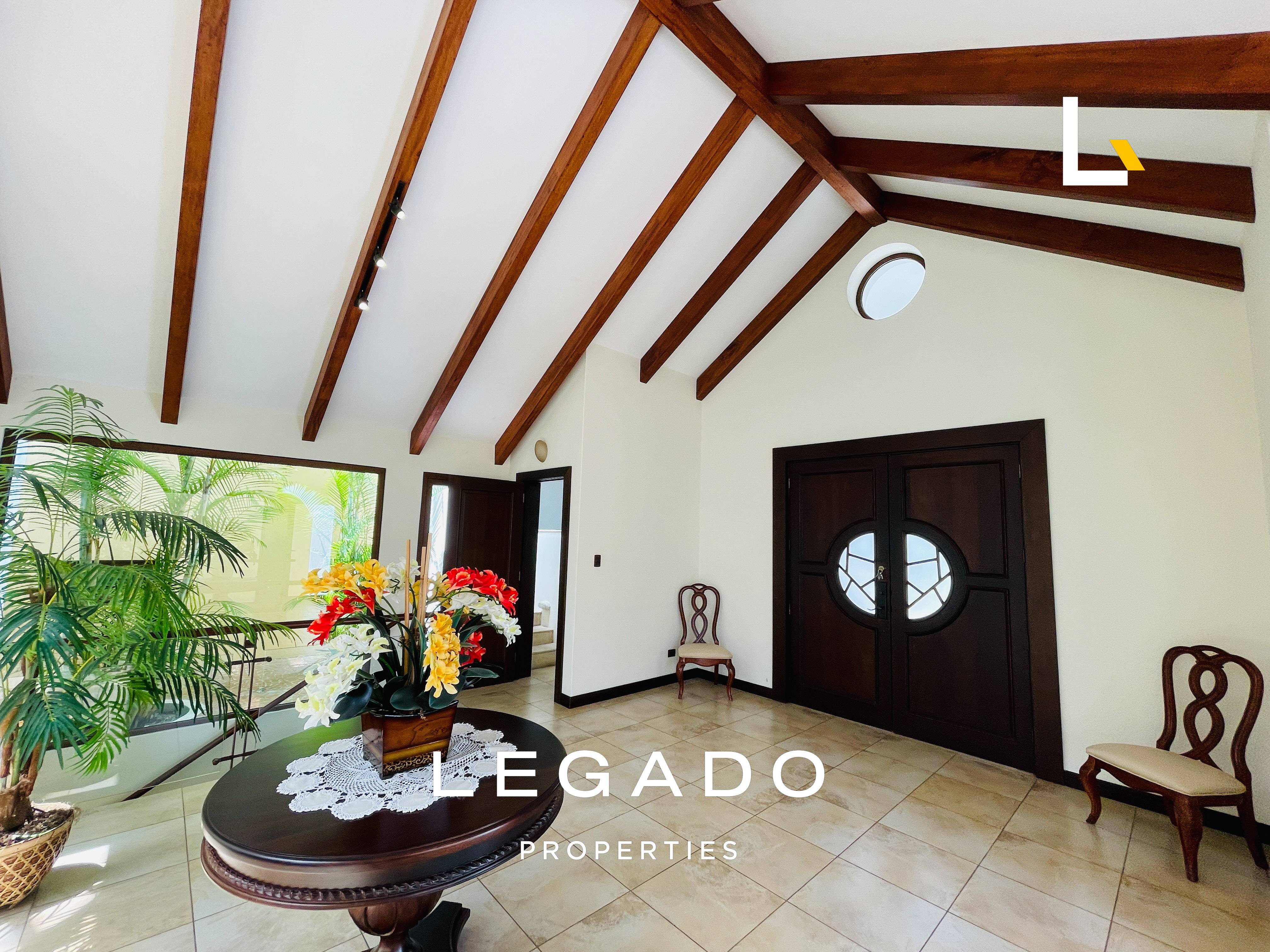 CASA Z.16, CONDOMINIO LAS CUMBRES,