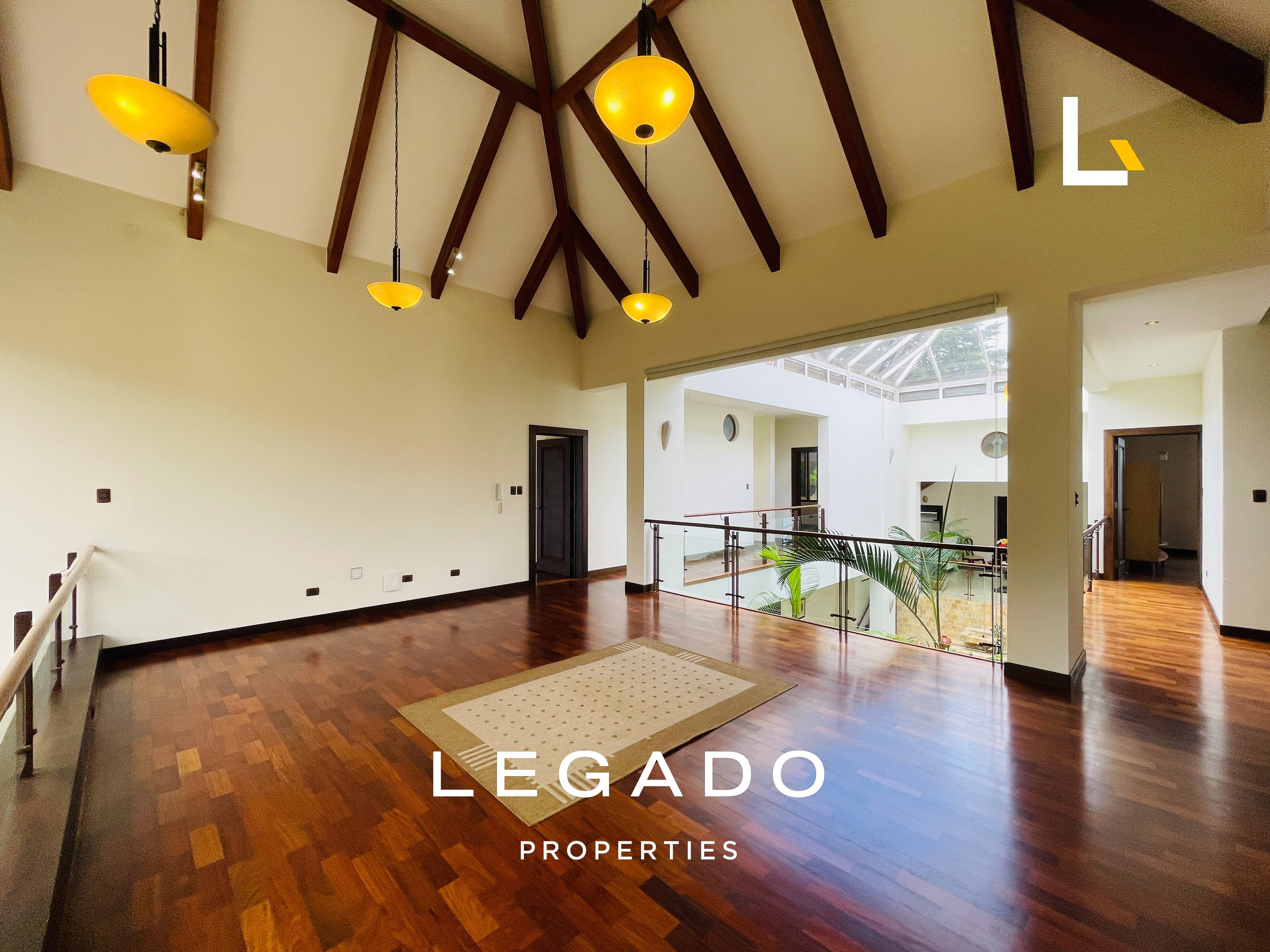 CASA Z.16, CONDOMINIO LAS CUMBRES,