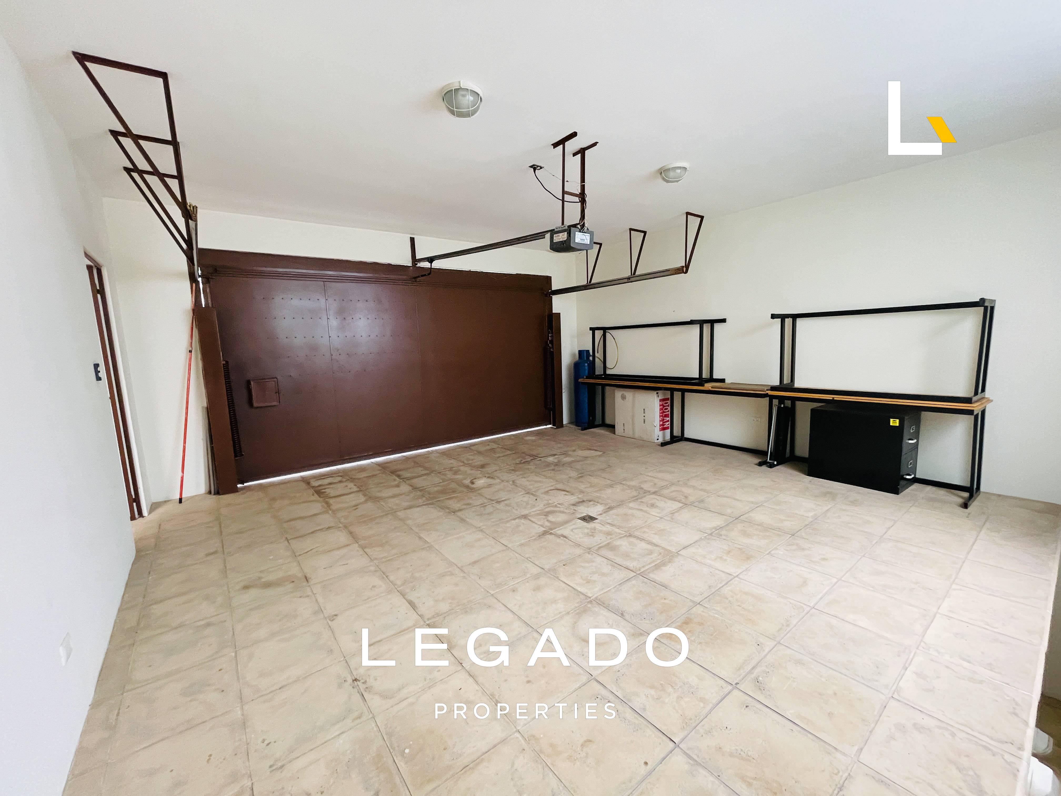 CASA Z.16, CONDOMINIO LAS CUMBRES,