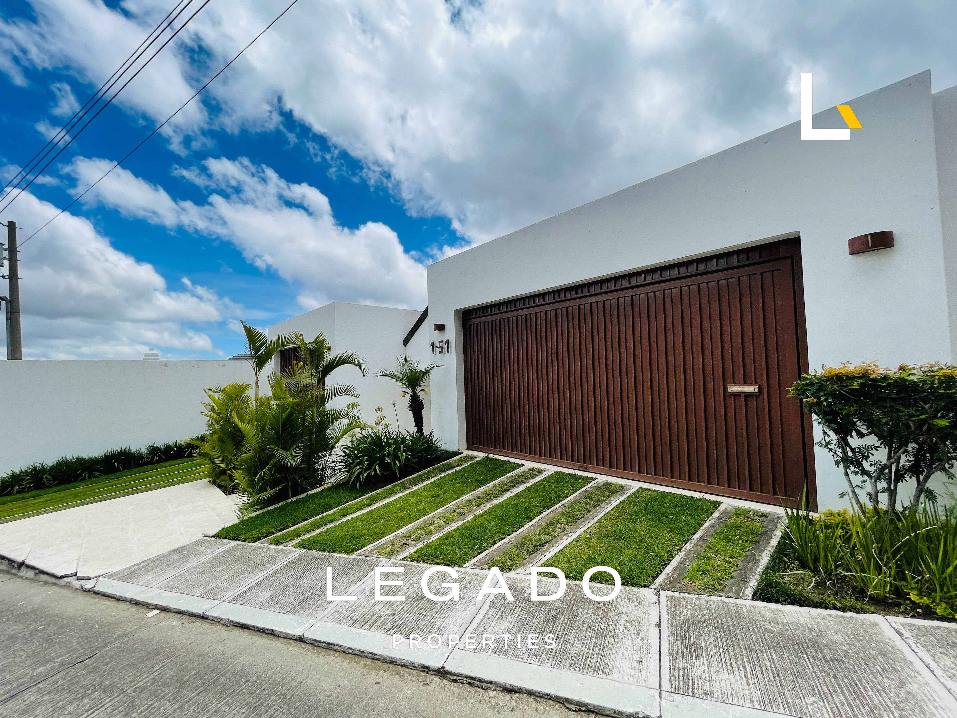 CASA Z.16, CONDOMINIO LAS CUMBRES,