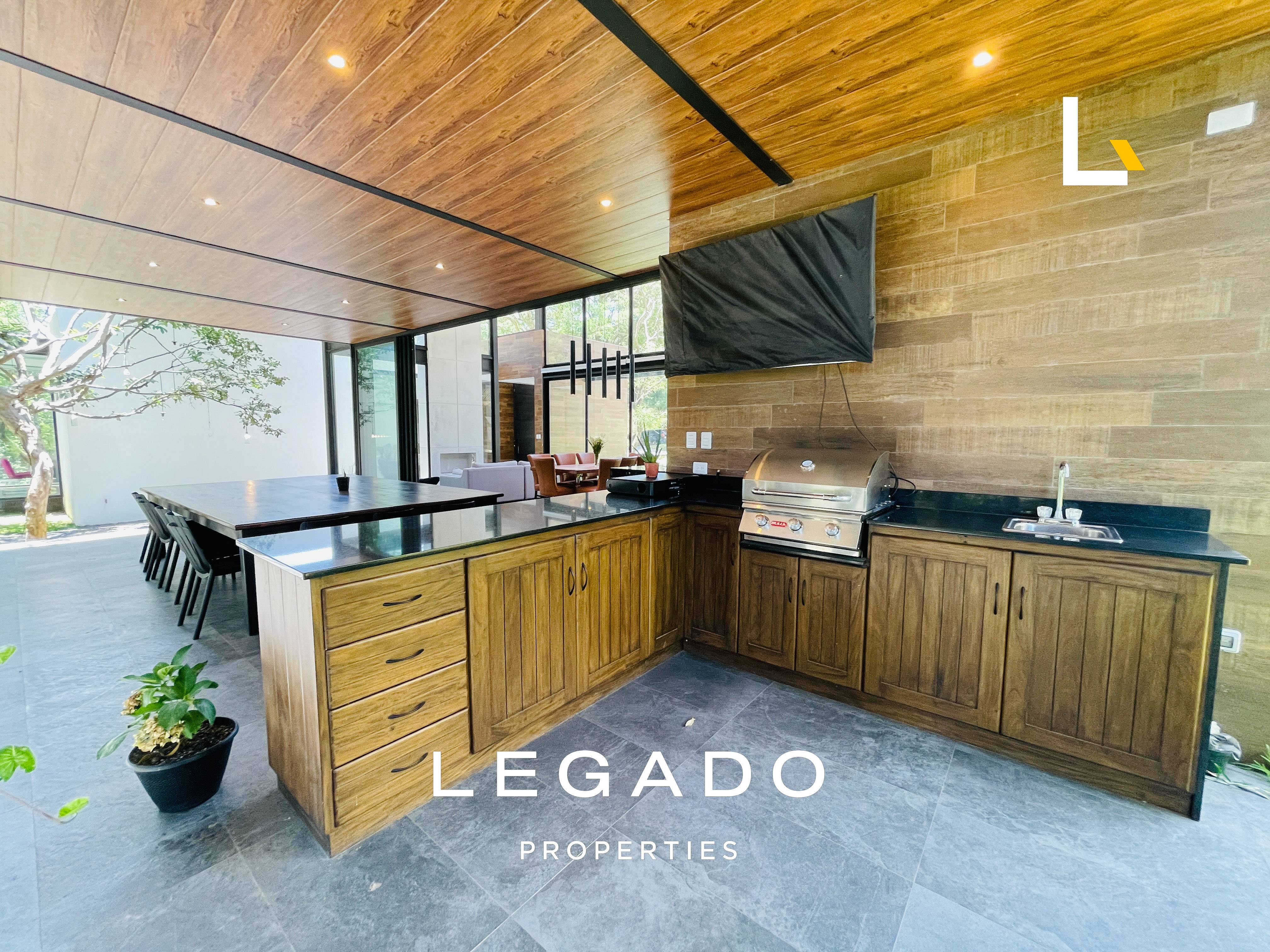 CASA COND. EXCLUSIVO A 10 MIN DE Z. 10,