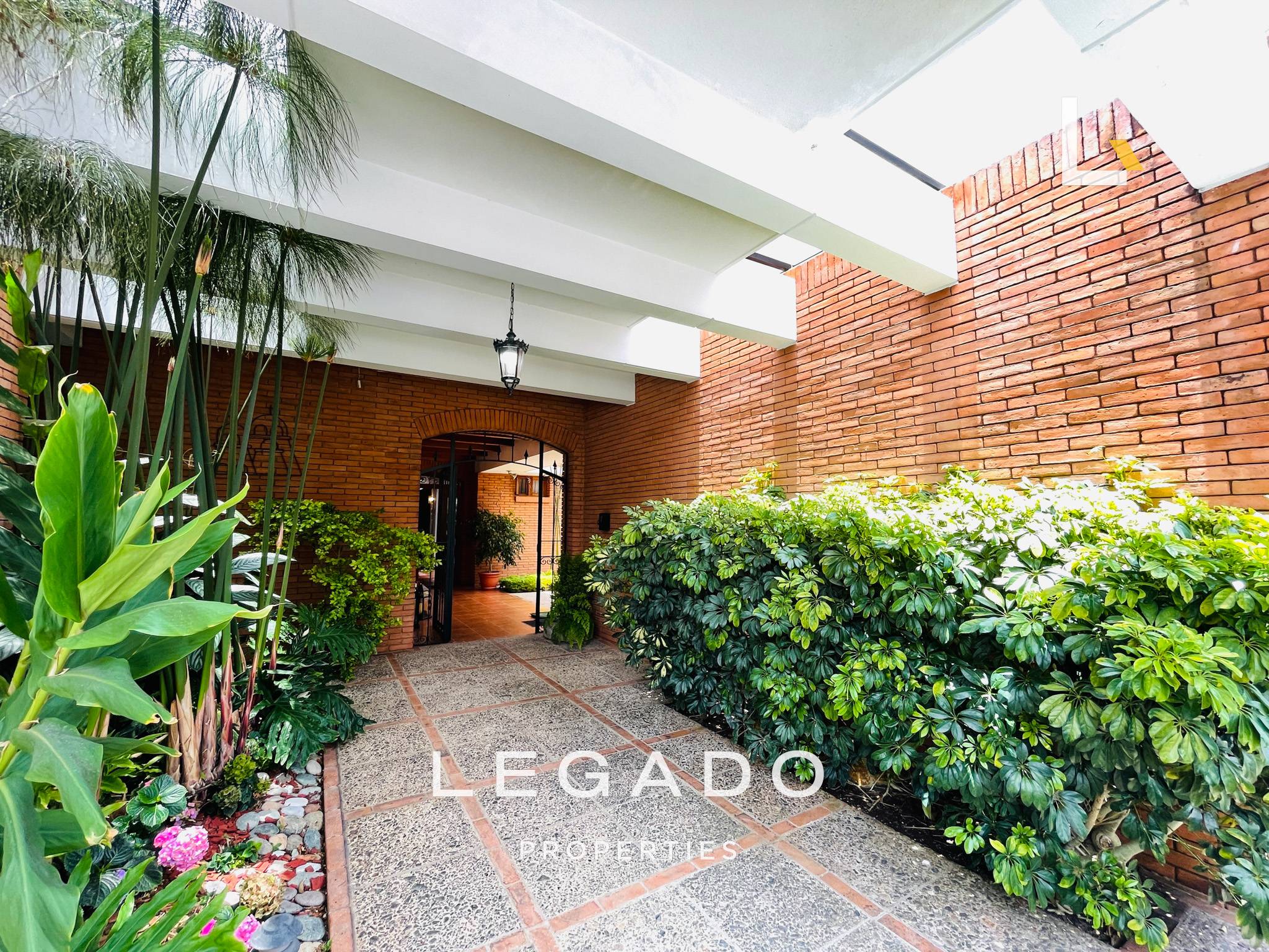 CASA DE 1 NIVEL, KM 16.5 EN COND. EXCLUSIVO,