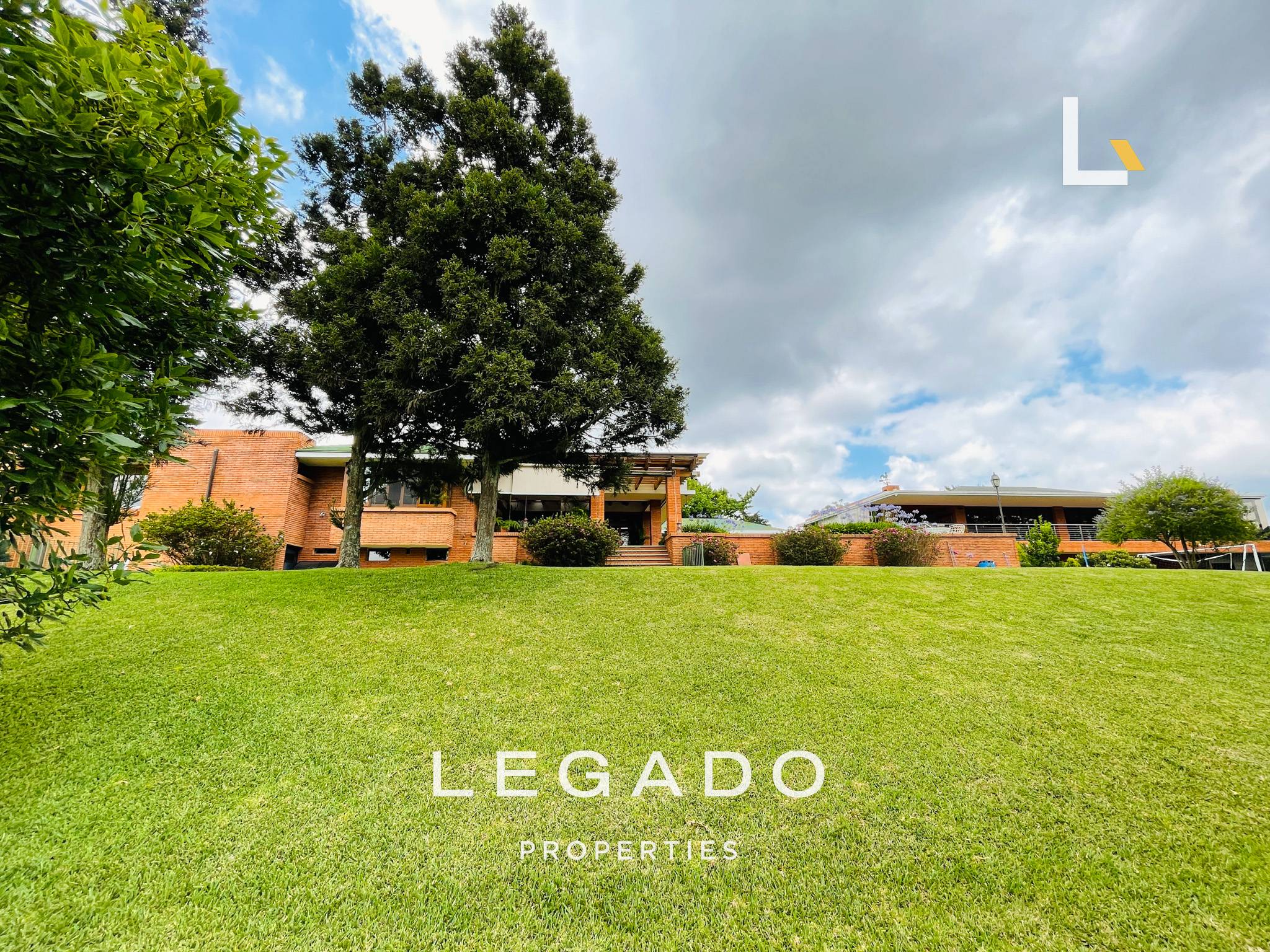 CASA DE 1 NIVEL, KM 16.5 EN COND. EXCLUSIVO,