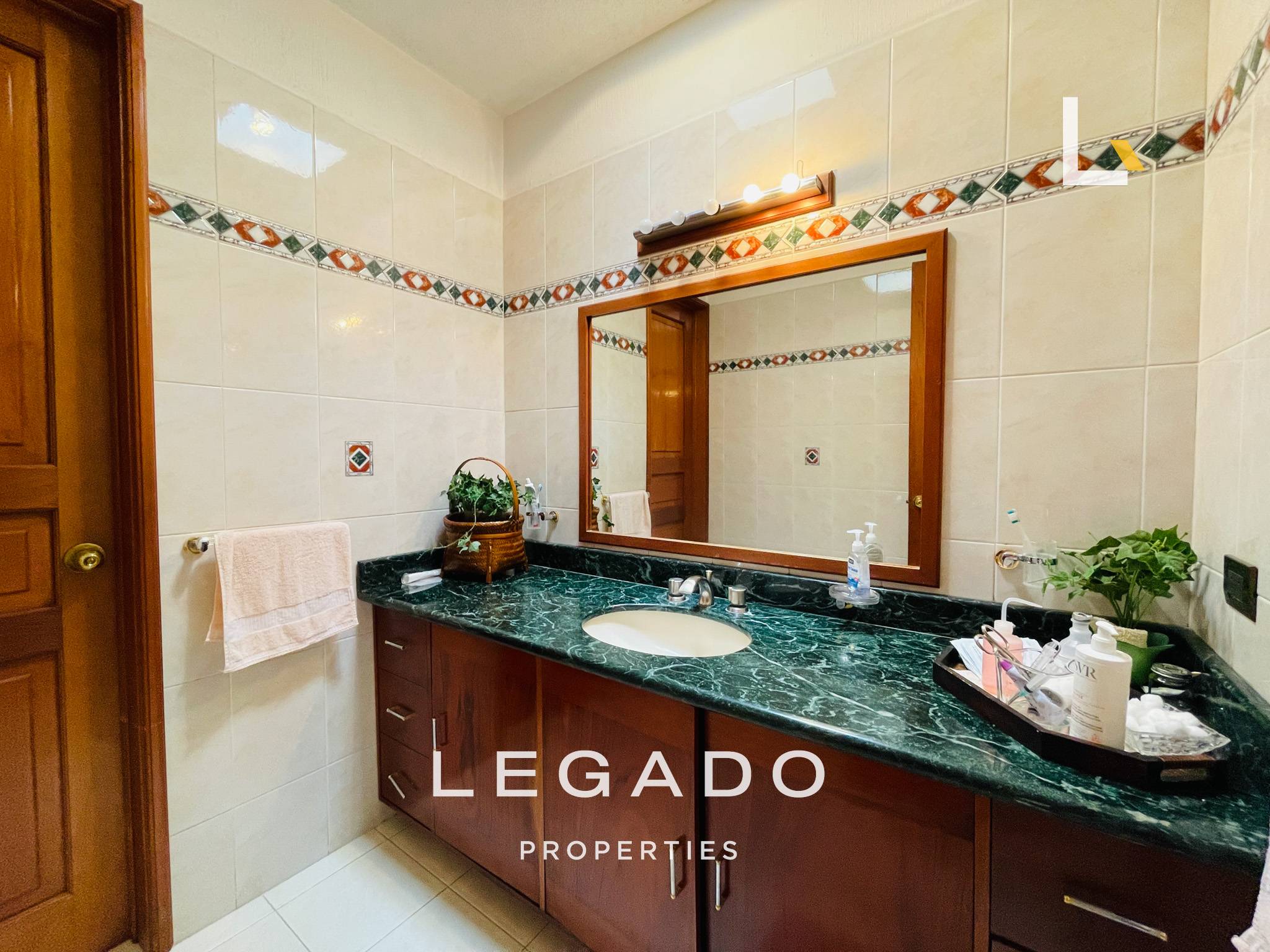 CASA DE 1 NIVEL, KM 16.5 EN COND. EXCLUSIVO,