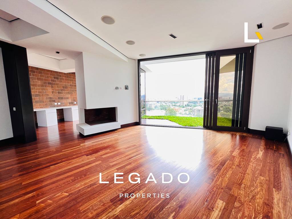 PENTHOUSE Z. 15, EDIF. LA HERRADURA, 