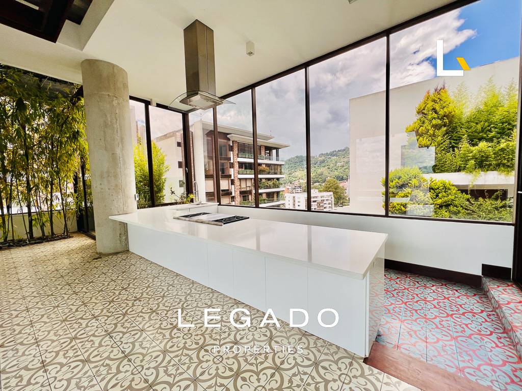 PENTHOUSE Z. 15, EDIF. LA HERRADURA, 