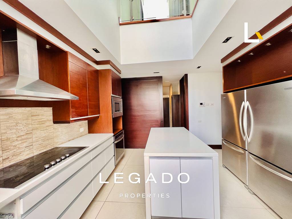 PENTHOUSE Z. 15, EDIF. LA HERRADURA, 