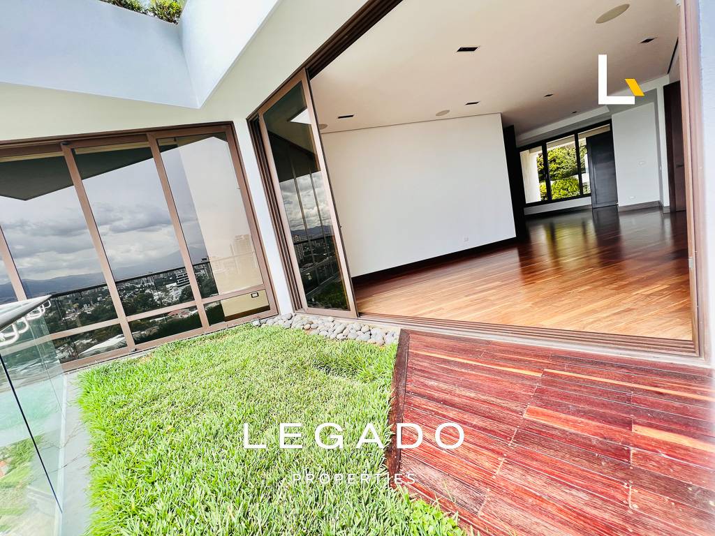 PENTHOUSE Z. 15, EDIF. LA HERRADURA, 