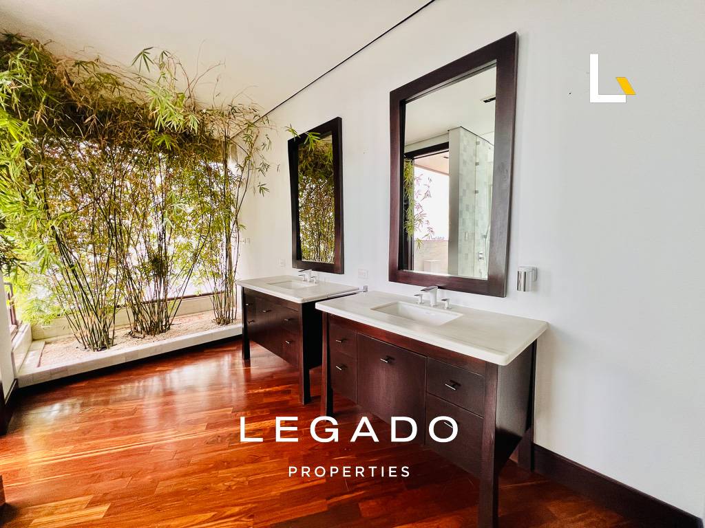 PENTHOUSE Z. 15, EDIF. LA HERRADURA, 