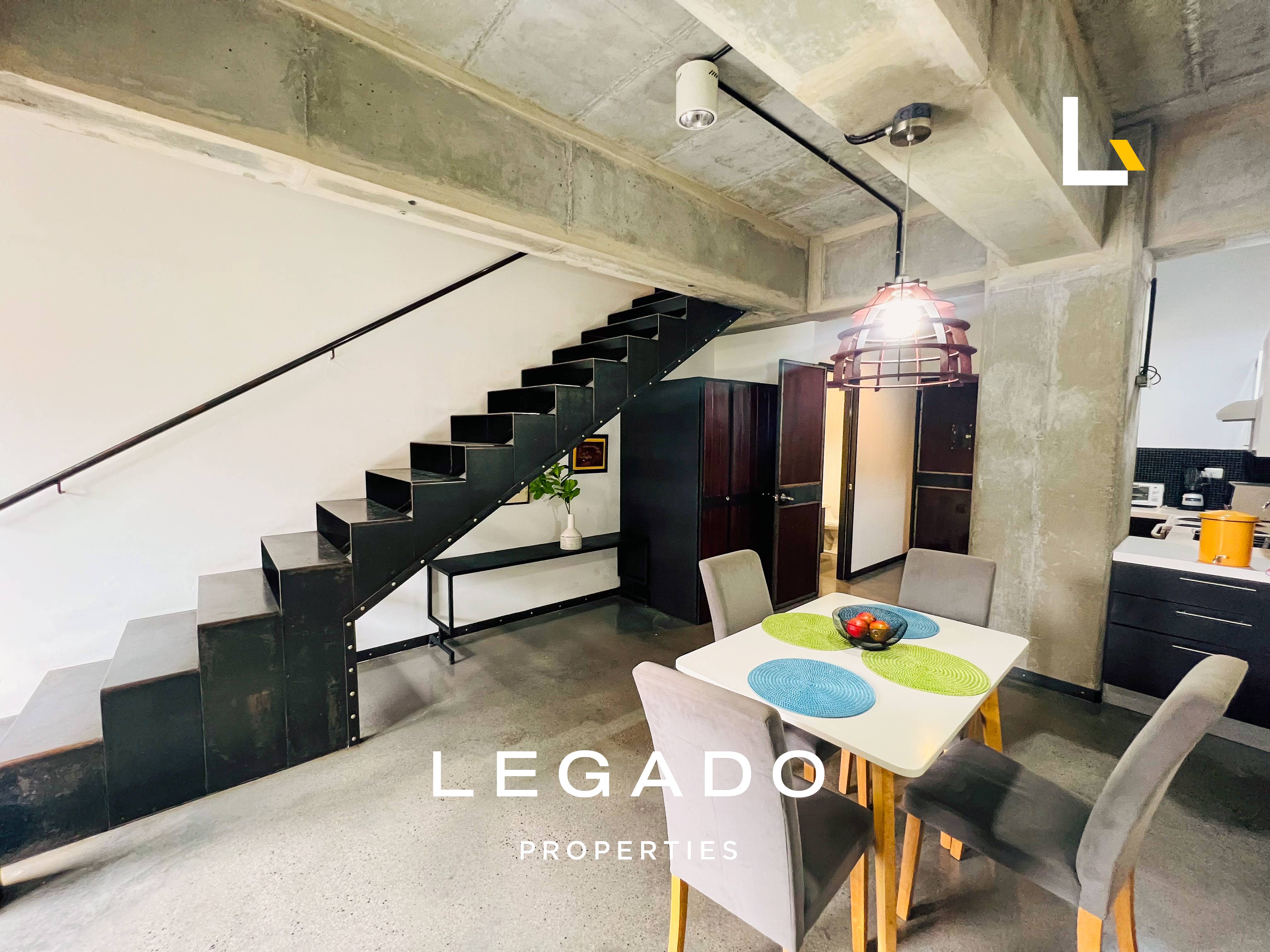 LOFT, ZONA 4, EDIFICIO CUATRO 36