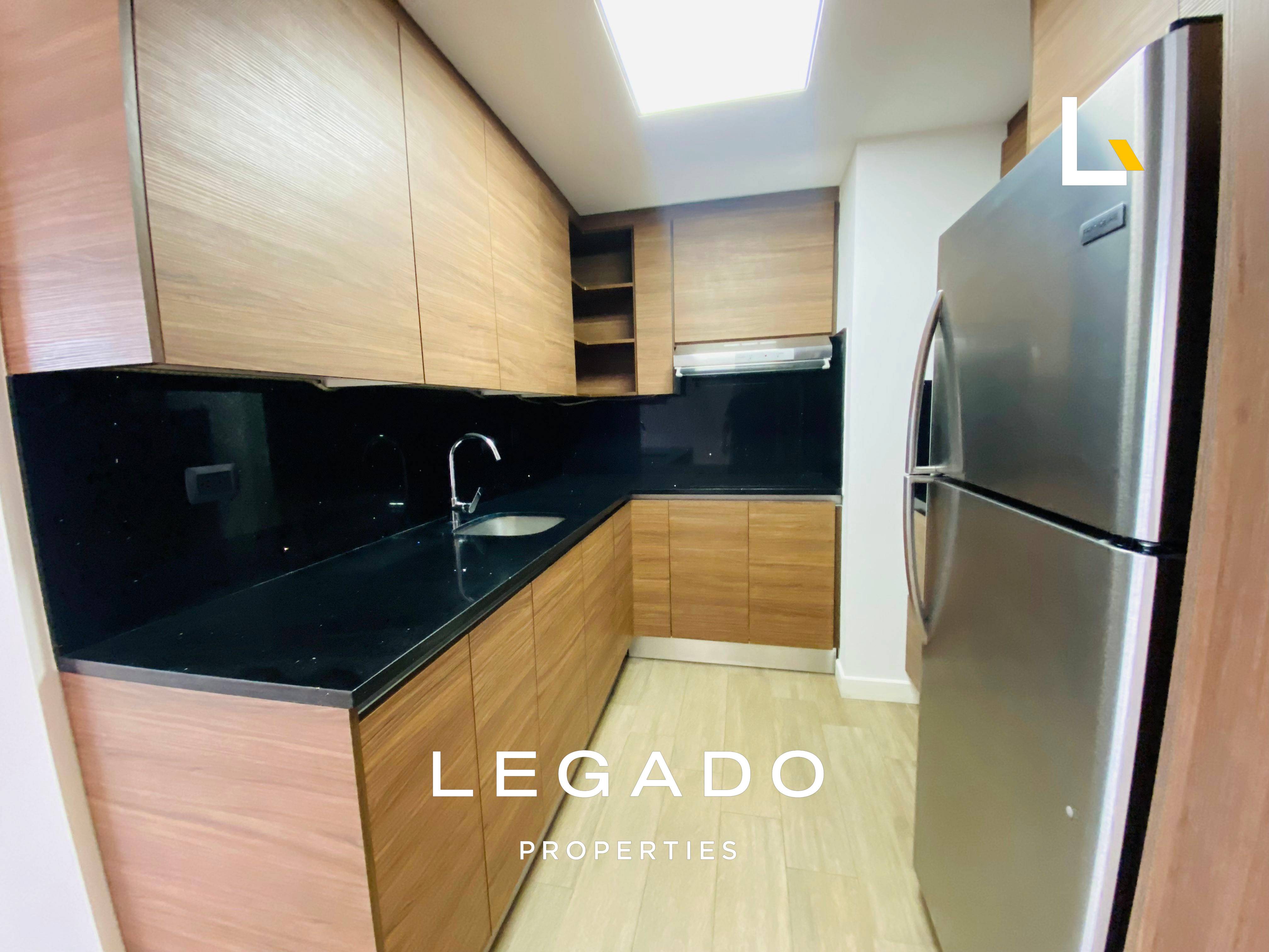 APARTAMENTO ZONA 4, EDIFICIO GRANAT