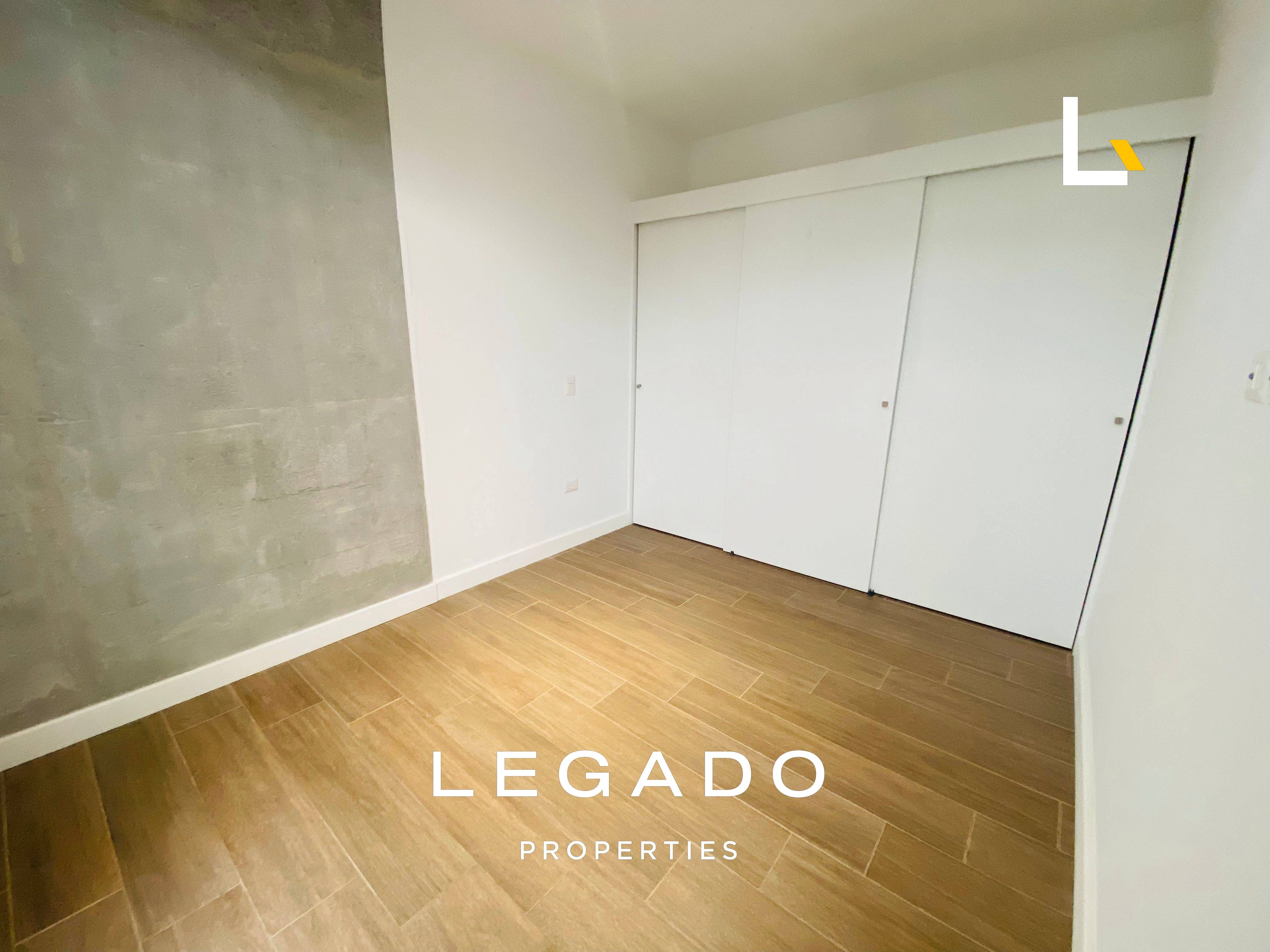 APARTAMENTO ZONA 4, EDIFICIO GRANAT