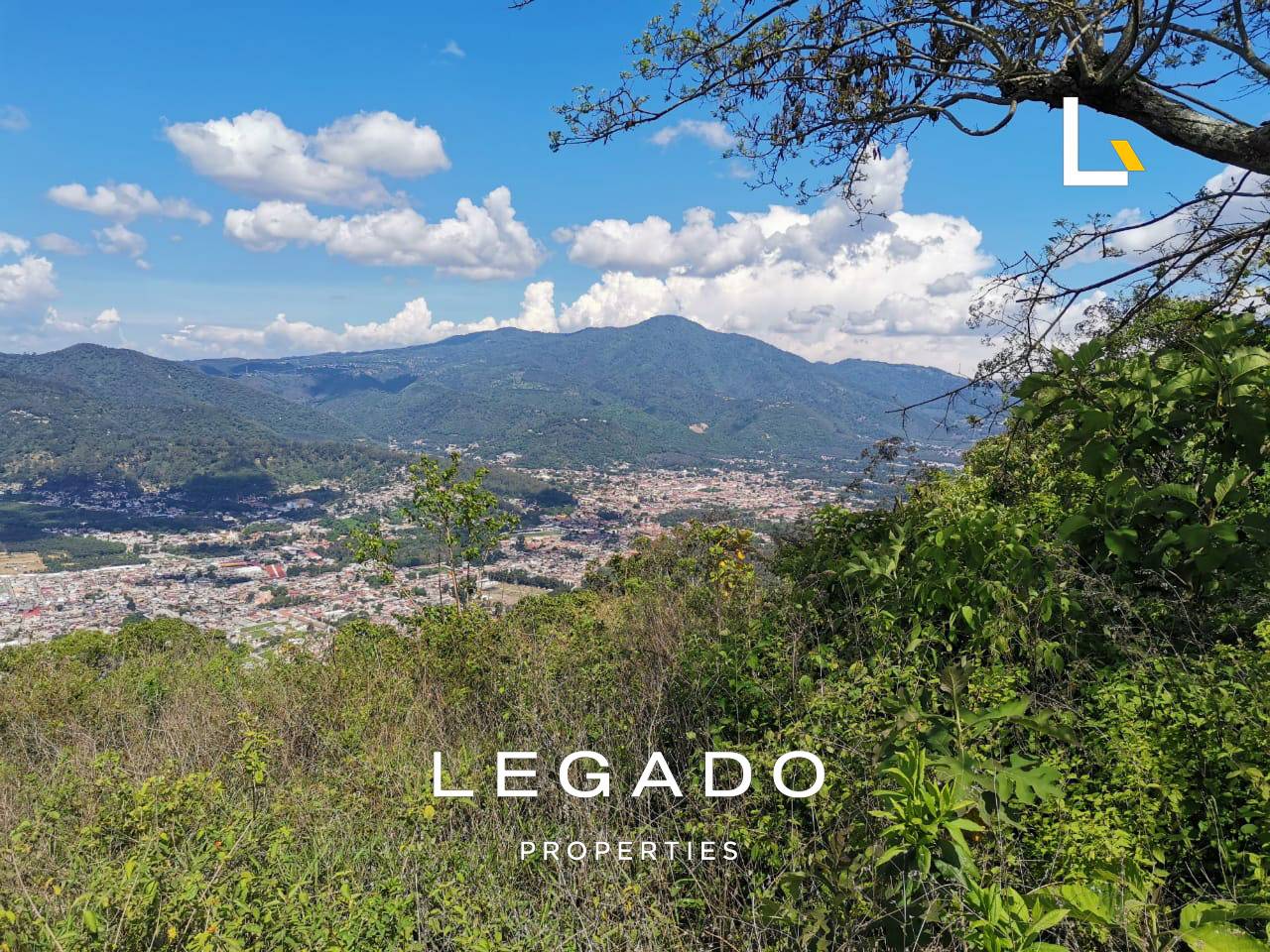 TERRENO, ANTIGUA GUATEMALA