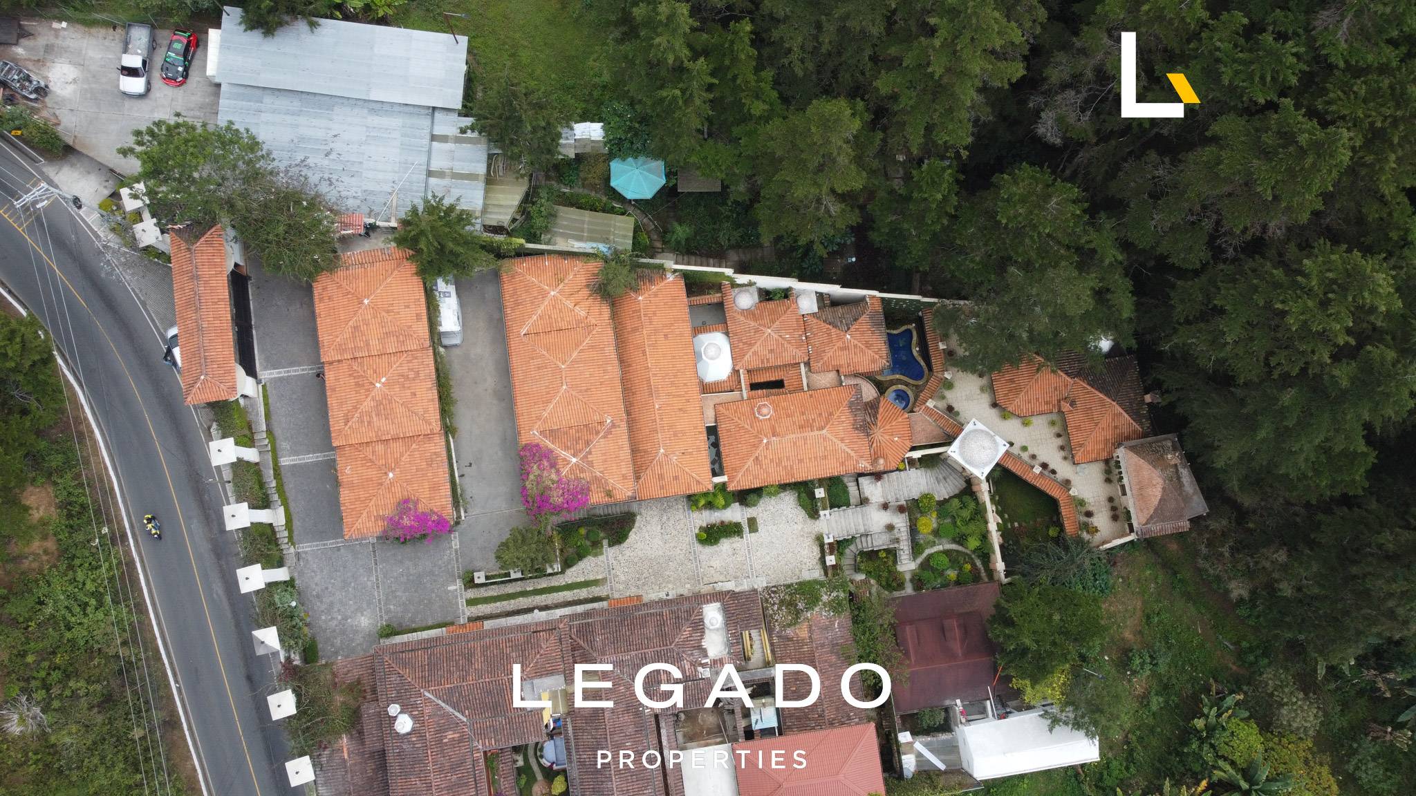 CASA, CAES KM 13.5, HACIA PIEDRA PARADA