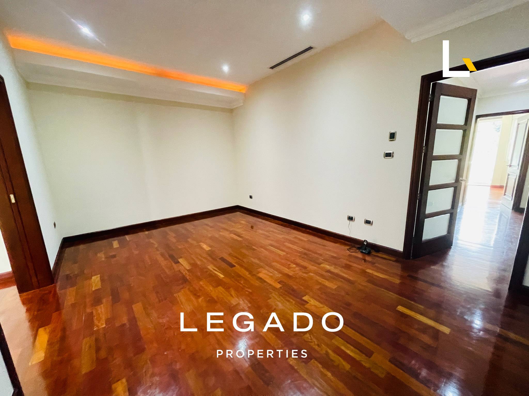 APTO,  CAES, EDIFICIO TORRE REAL