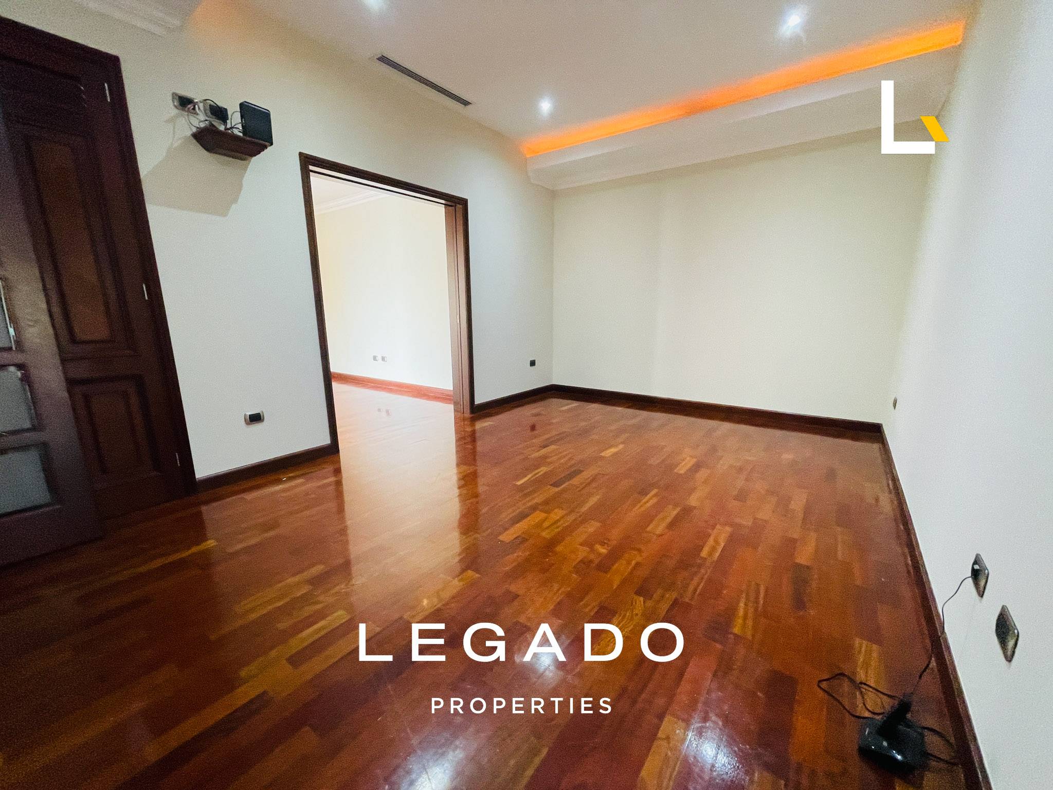 APTO,  CAES, EDIFICIO TORRE REAL