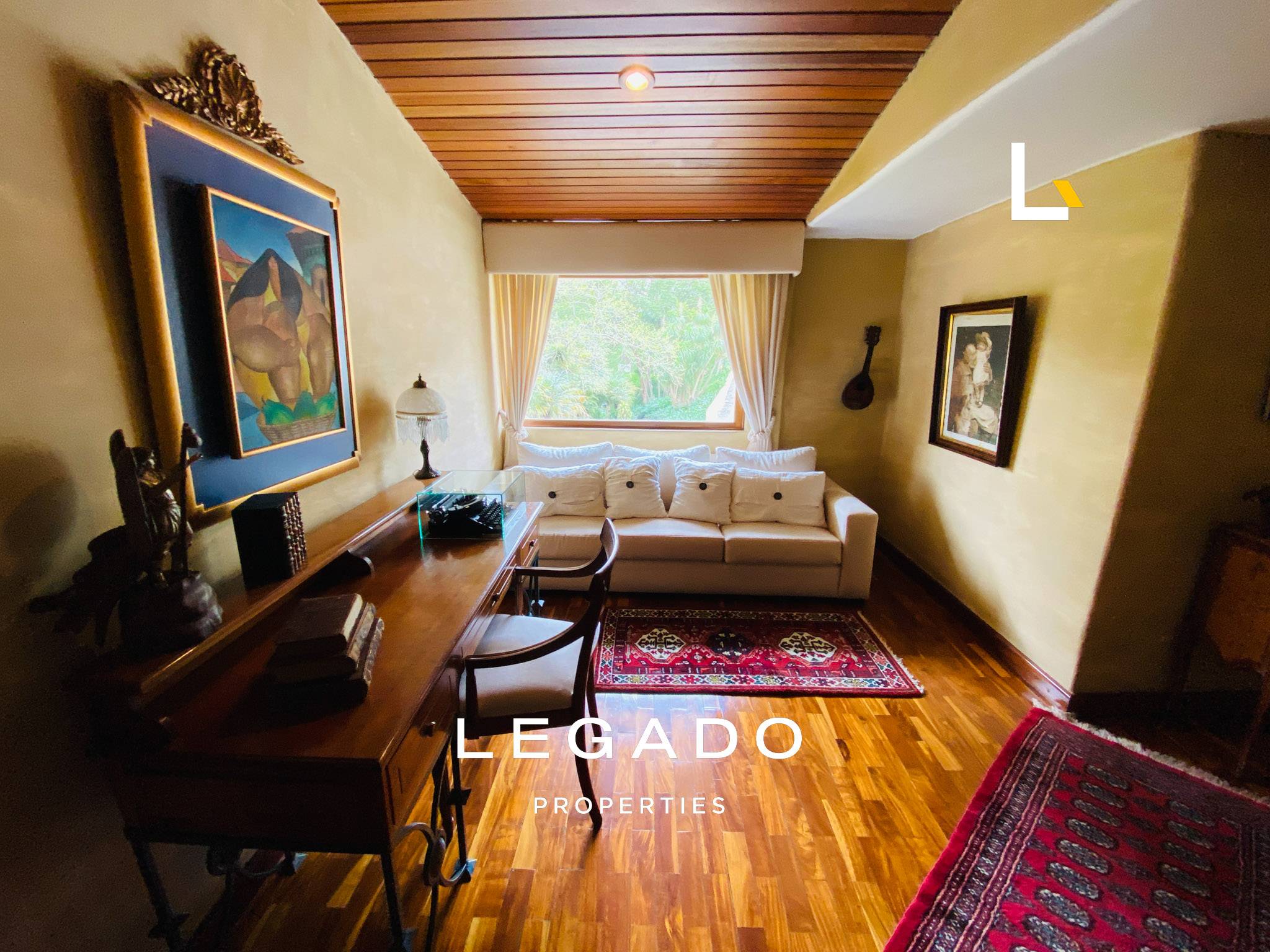 CASA, CAES, COND. MONTEBELLO 2