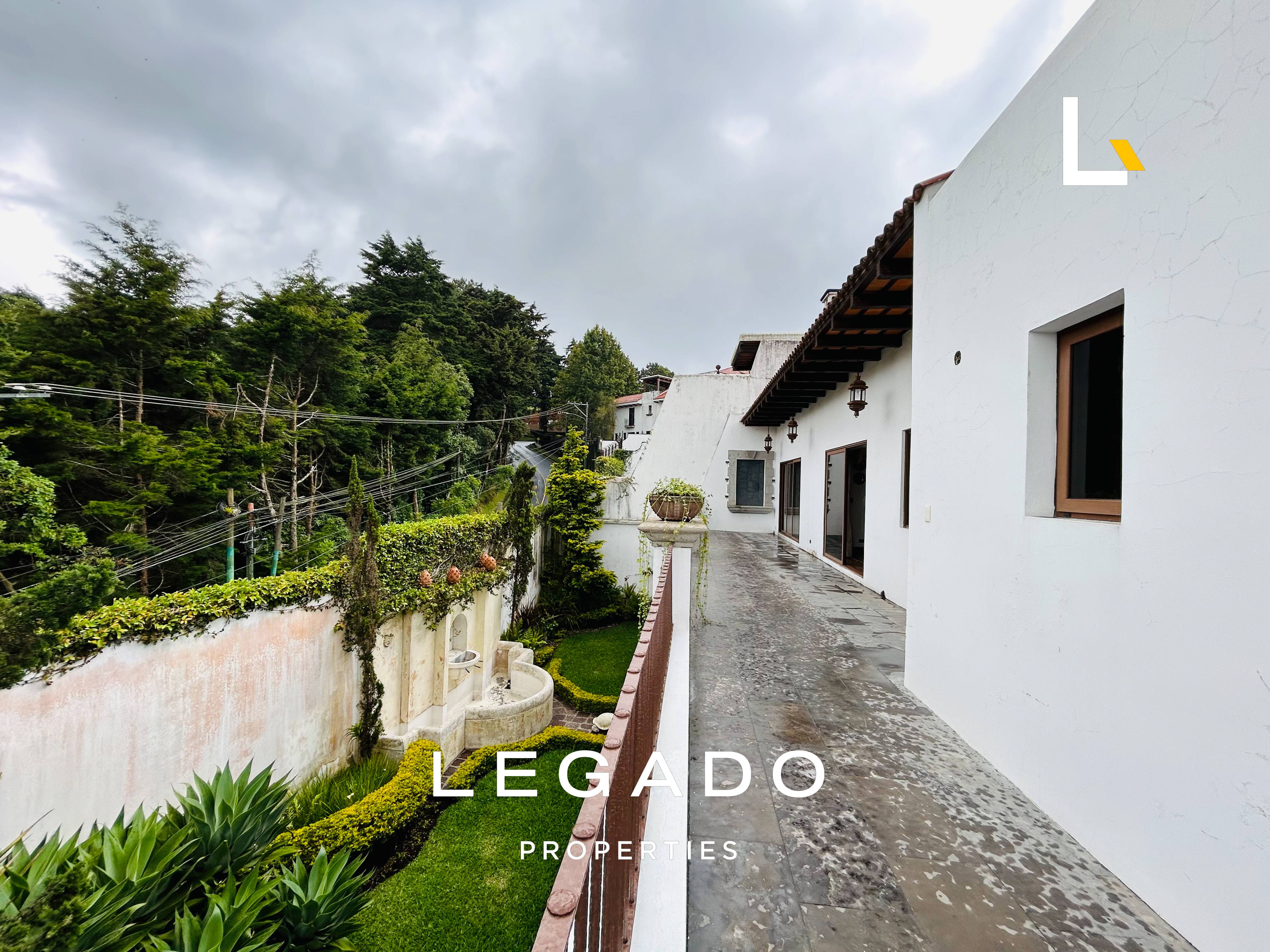 CASA CAES, CONDOMINIO LA ESPAÑOLA