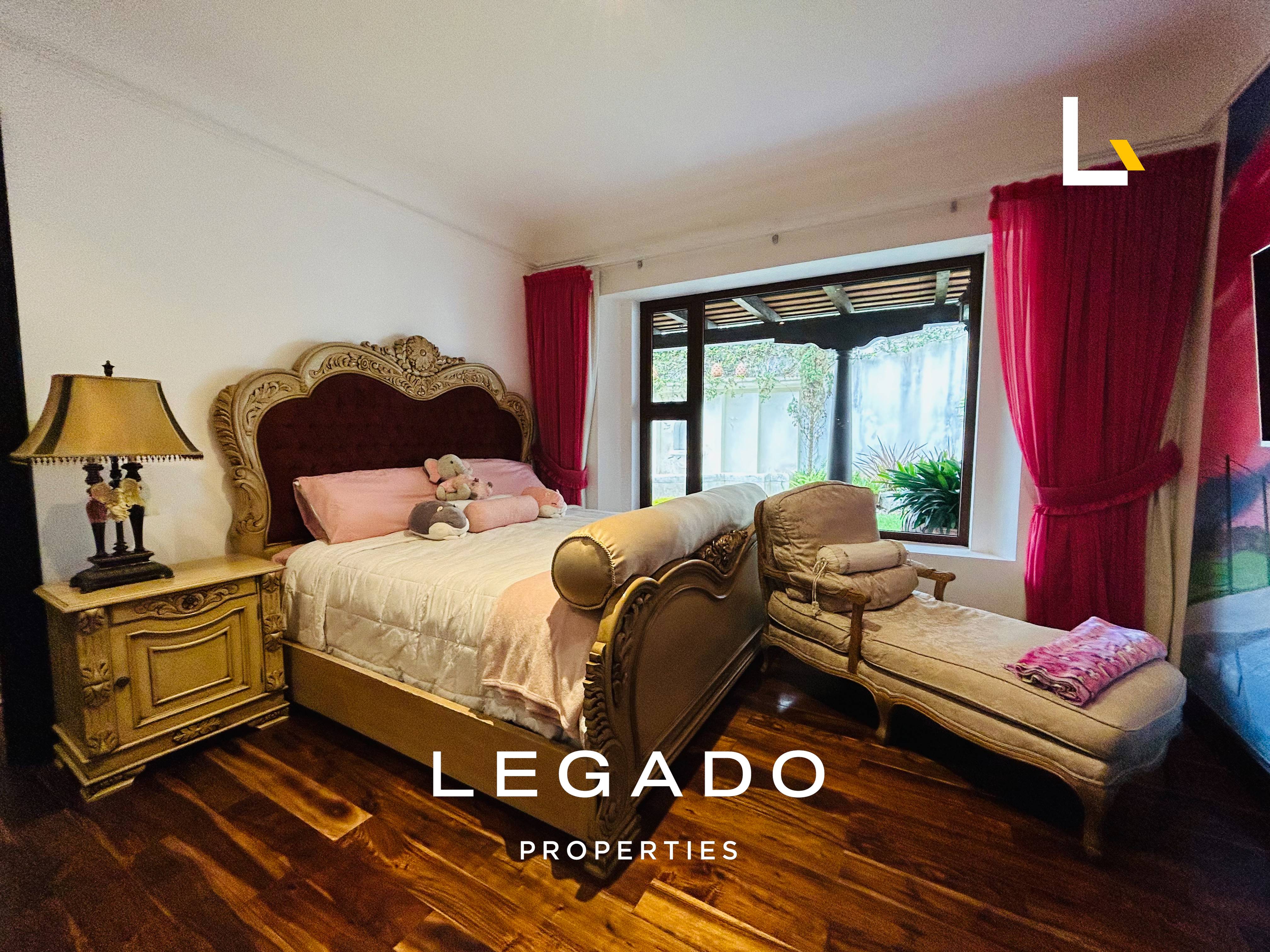CASA CAES, CONDOMINIO LA ESPAÑOLA