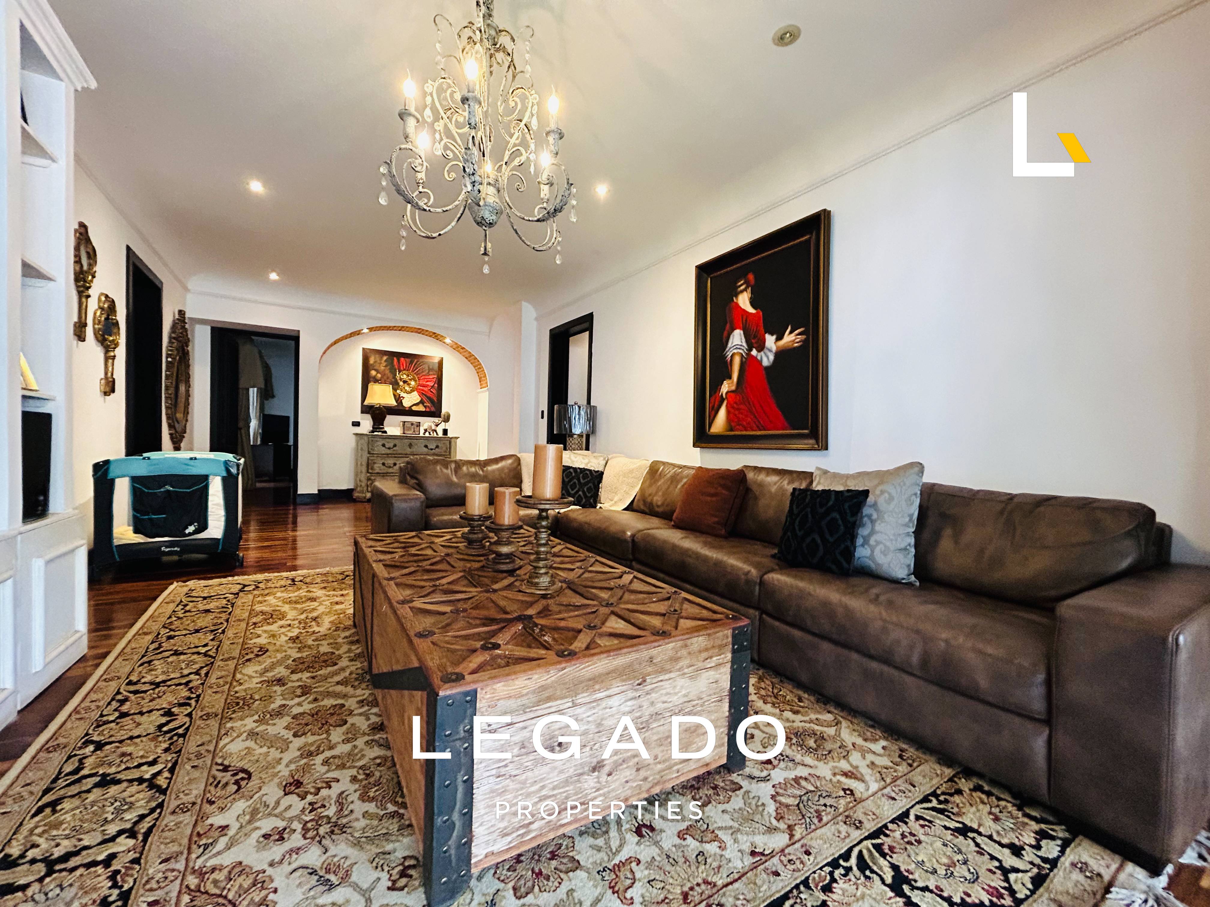 CASA CAES, CONDOMINIO LA ESPAÑOLA