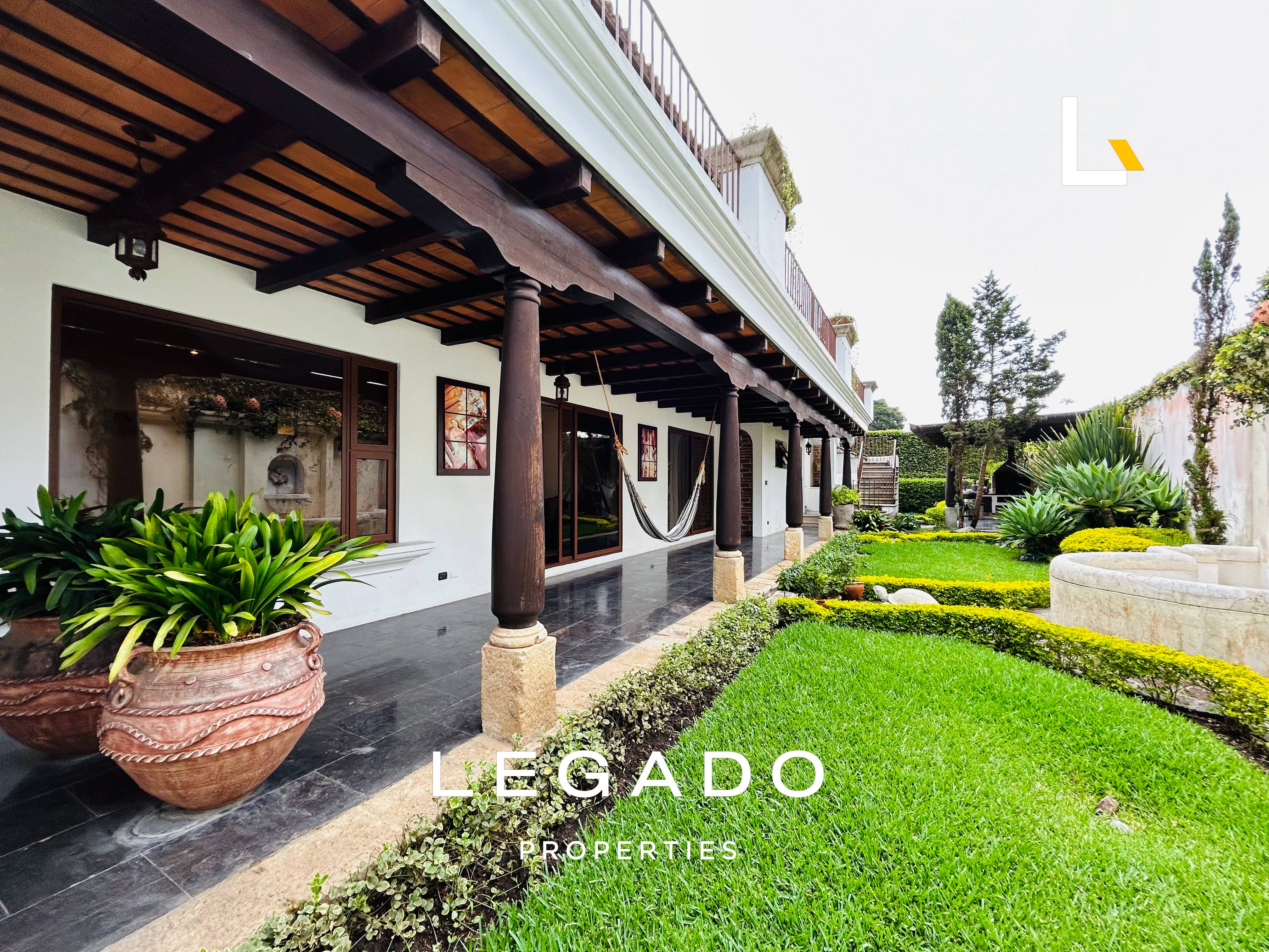 CASA CAES, CONDOMINIO LA ESPAÑOLA