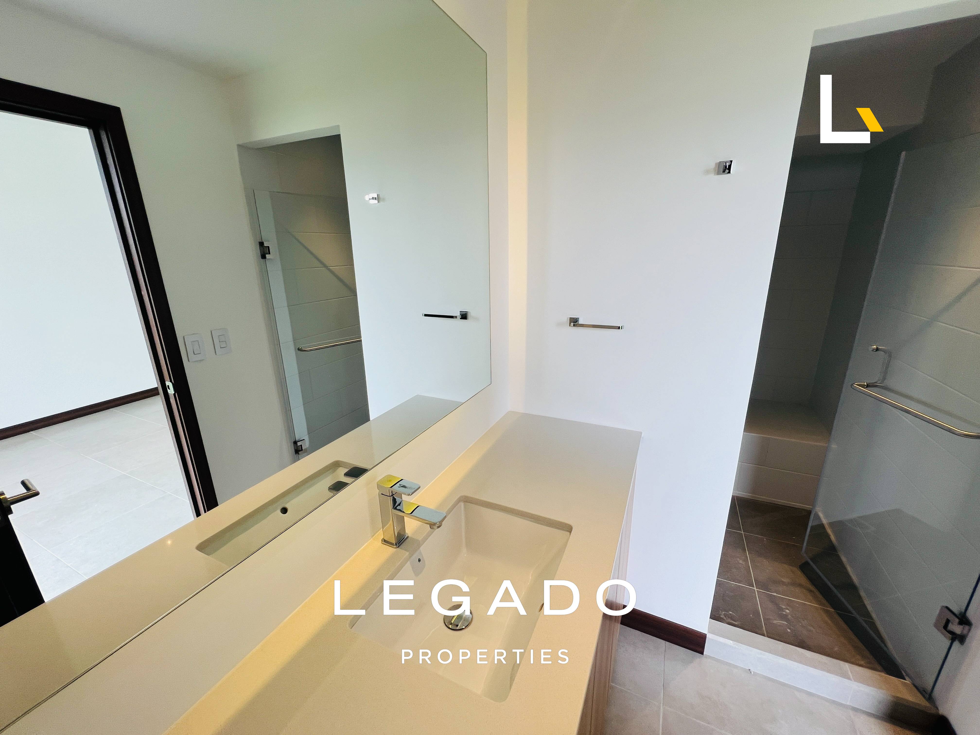 PENTHOUSE Z. 13, EDIF. ELEMENTO,