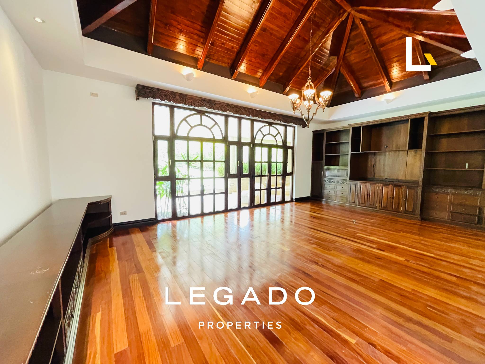 CASA, COND. EXCLUSIVO, MUXBAL, 9359 VR2