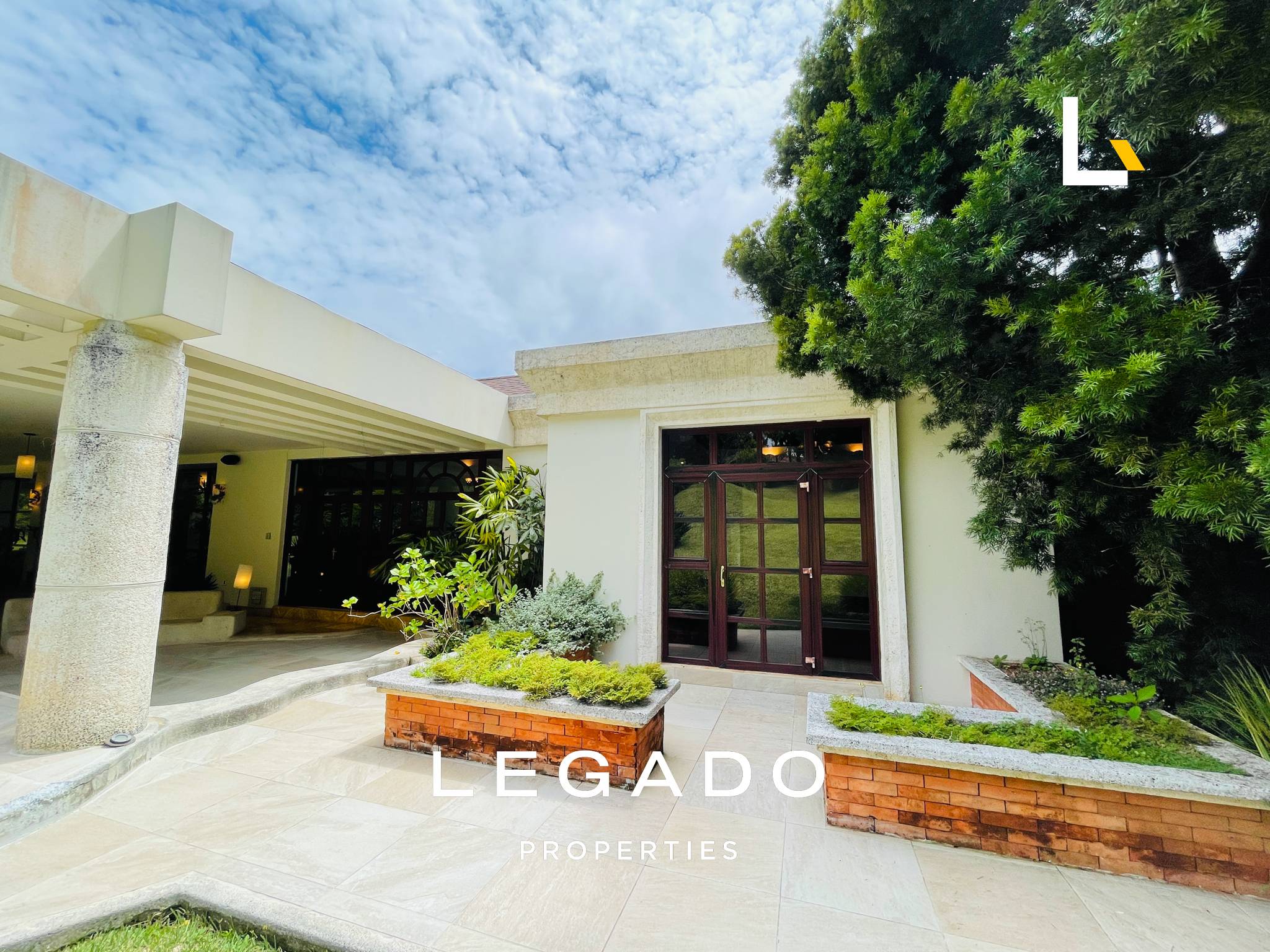 CASA, COND. EXCLUSIVO, MUXBAL, 9359 VR2