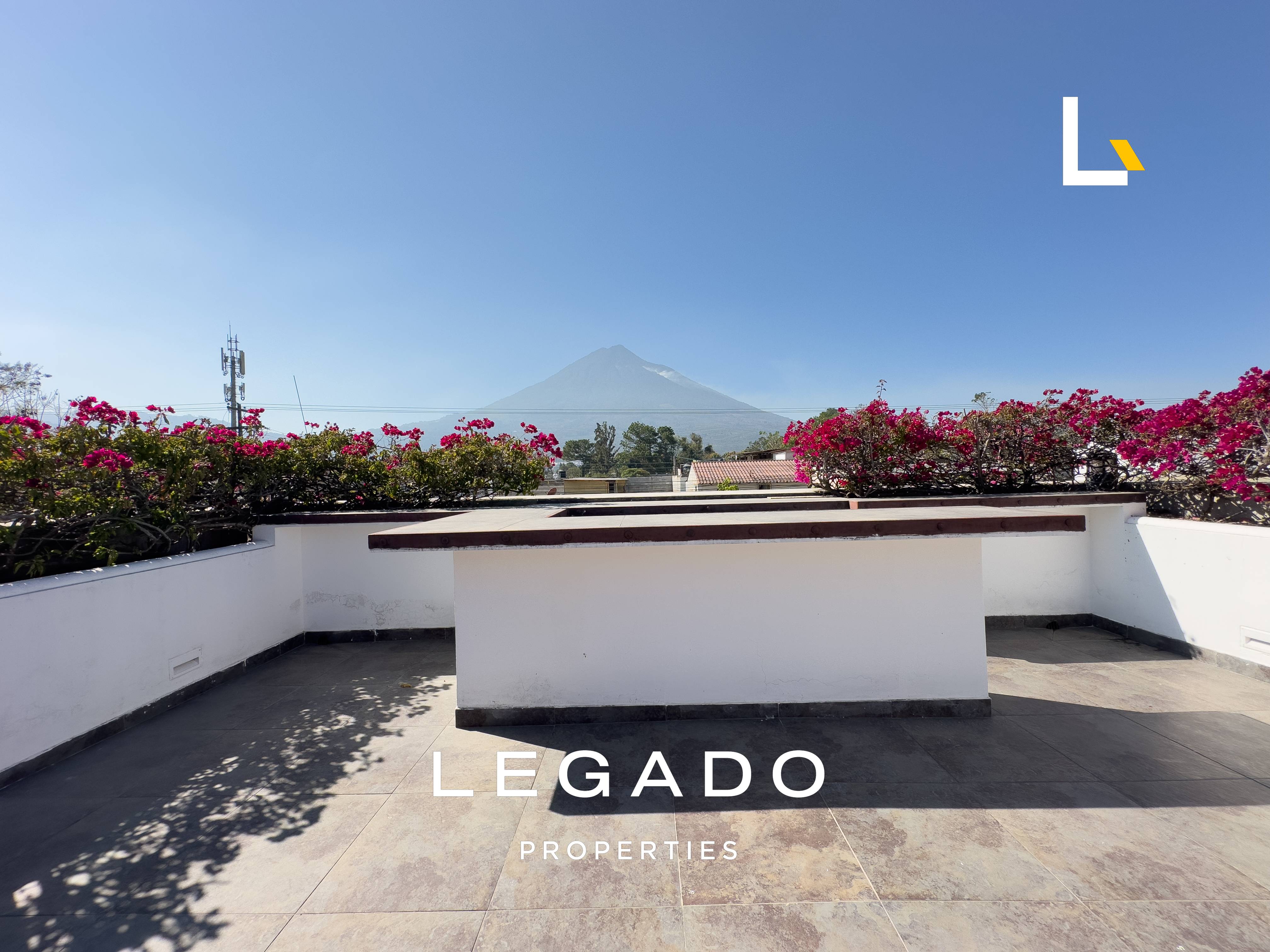 CASA, ANTIGUA GUATEMALA, COND. BOSQUES DE ANTIGUA