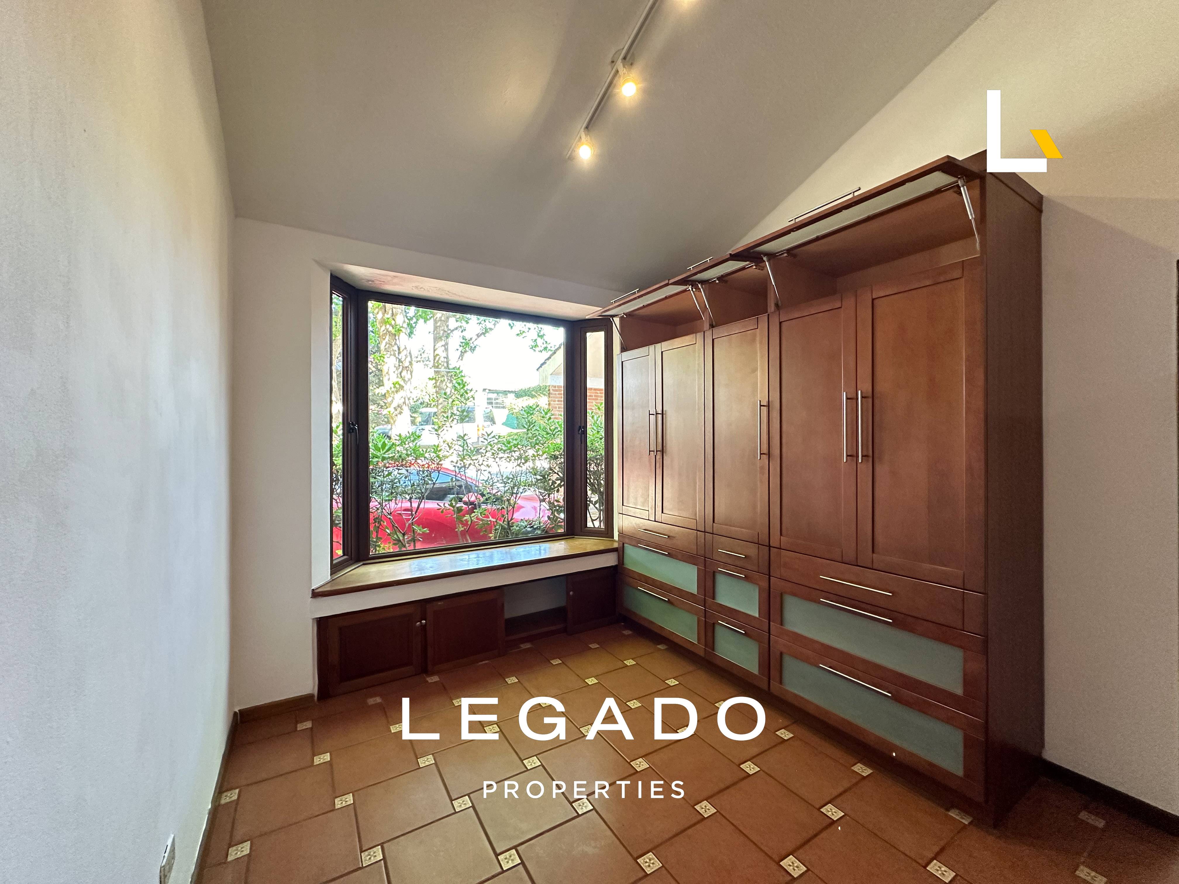 CASA, CAES, COND. SANTA MARÍA DE LOS PINOS