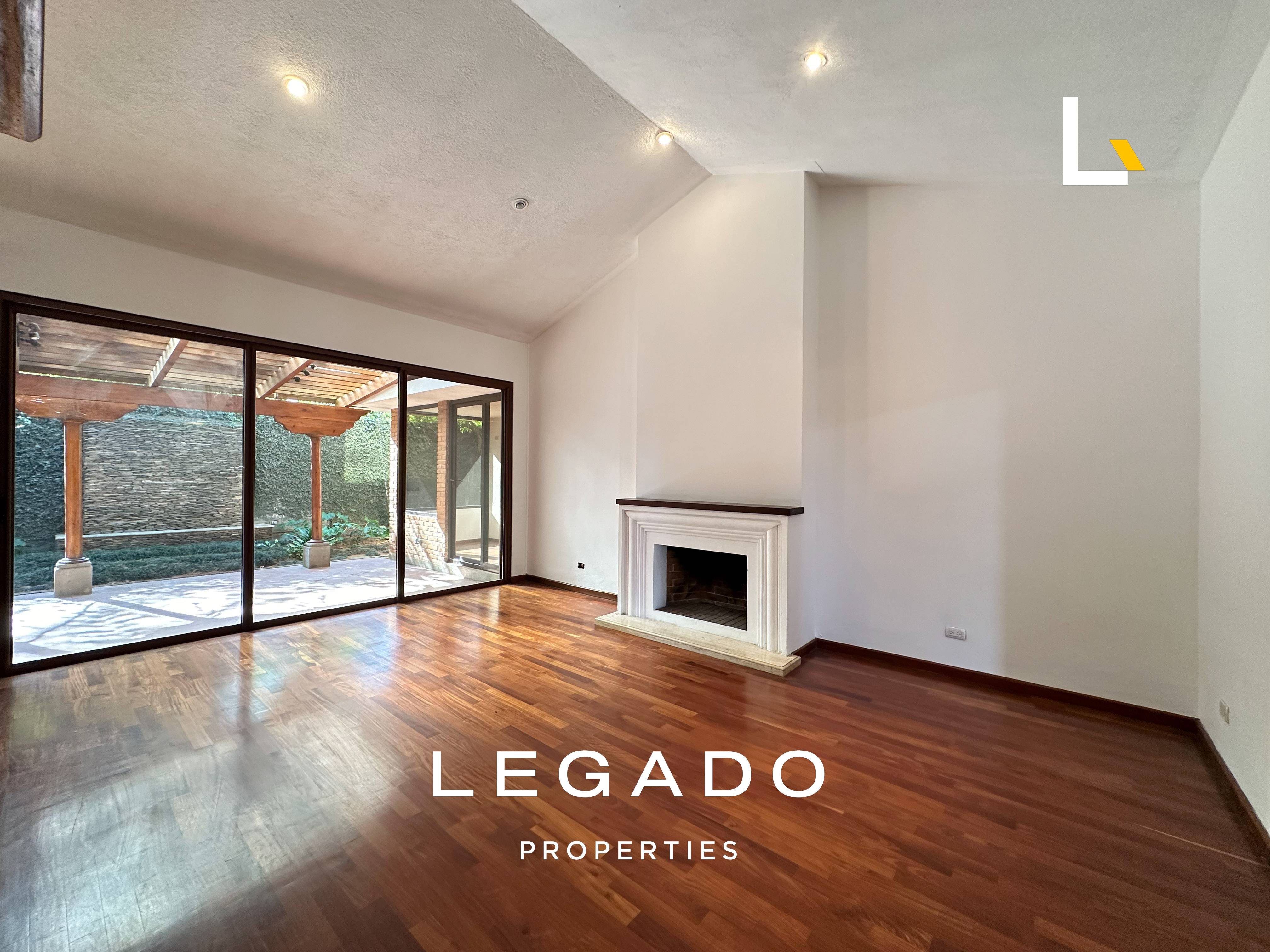 CASA, CAES, COND. SANTA MARÍA DE LOS PINOS