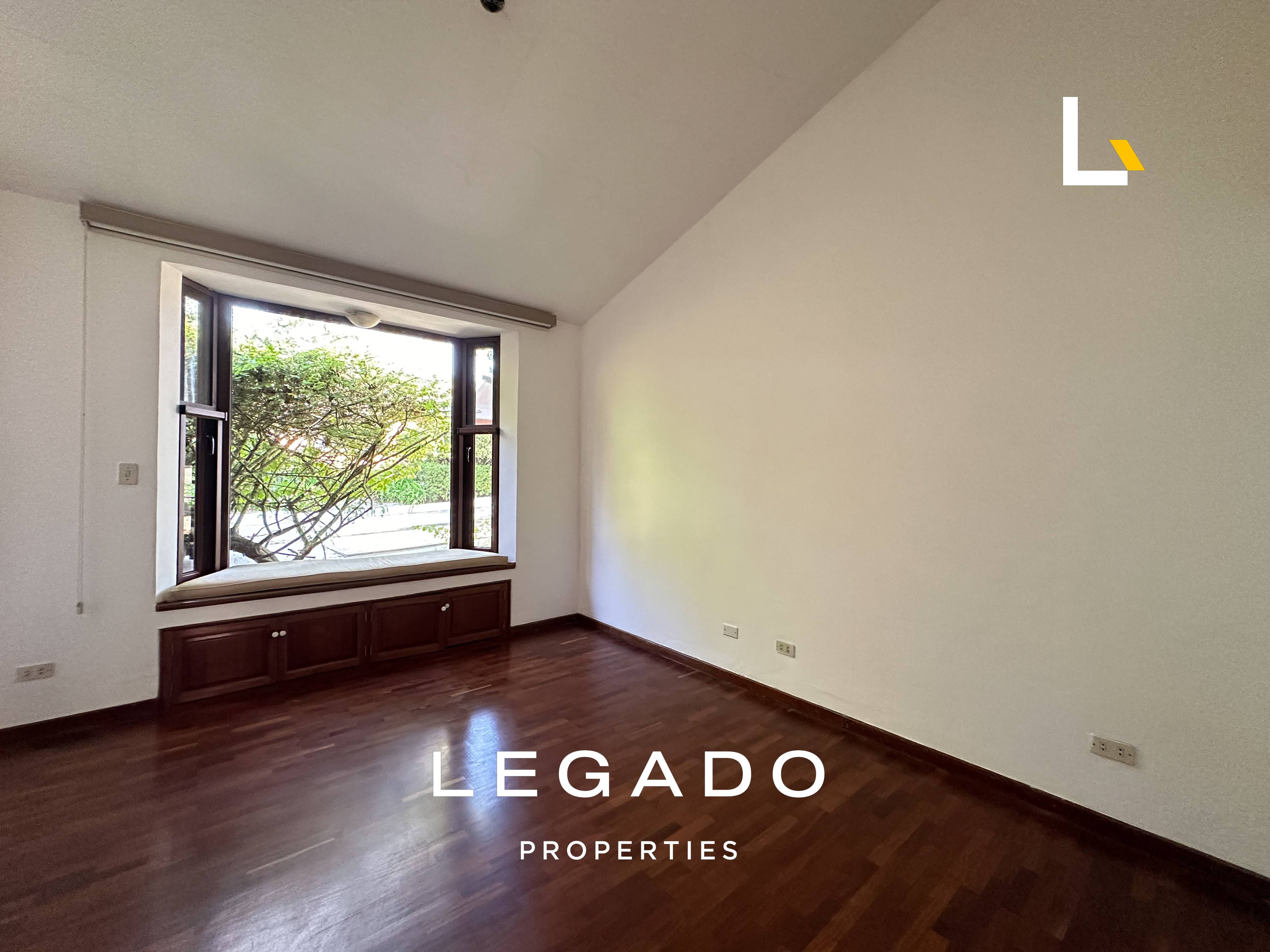 CASA, CAES, COND. SANTA MARÍA DE LOS PINOS