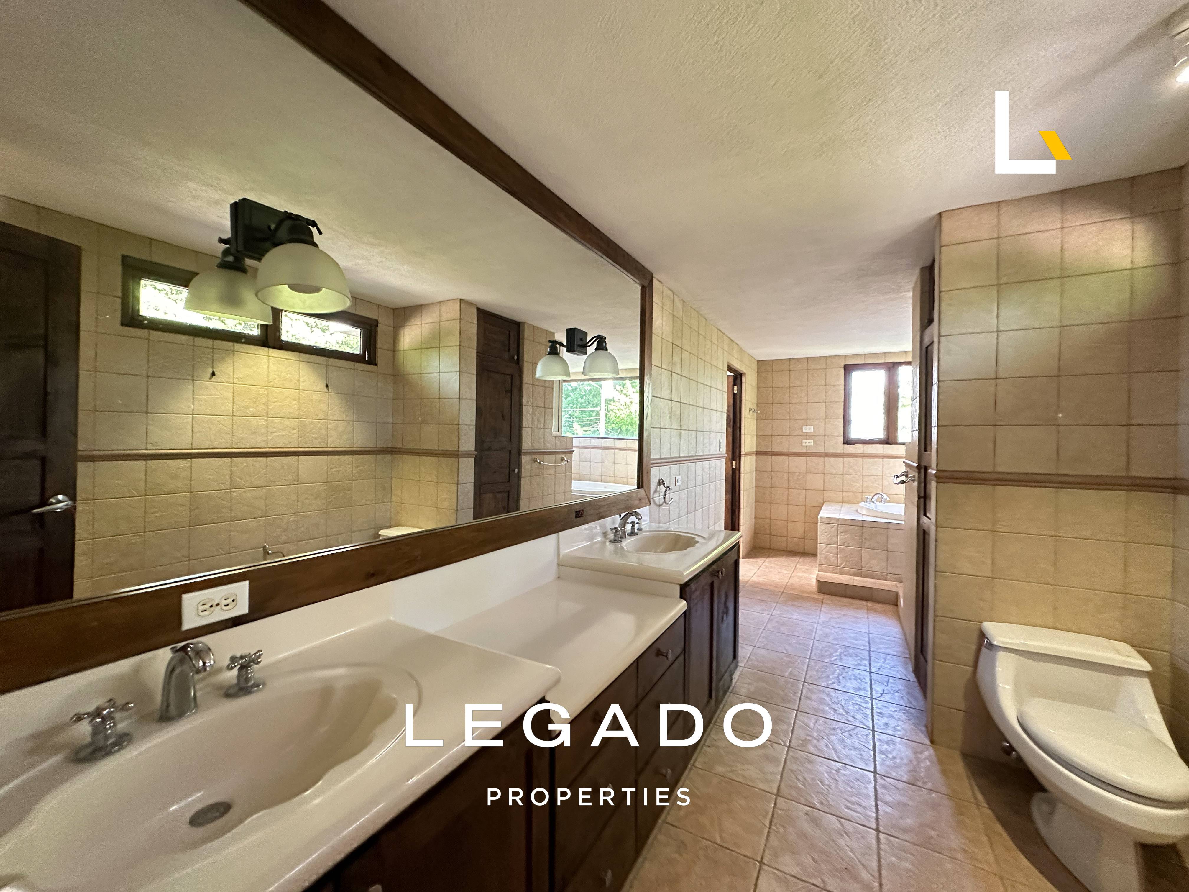 CASA, CAES, COND. SANTA MARÍA DE LOS PINOS