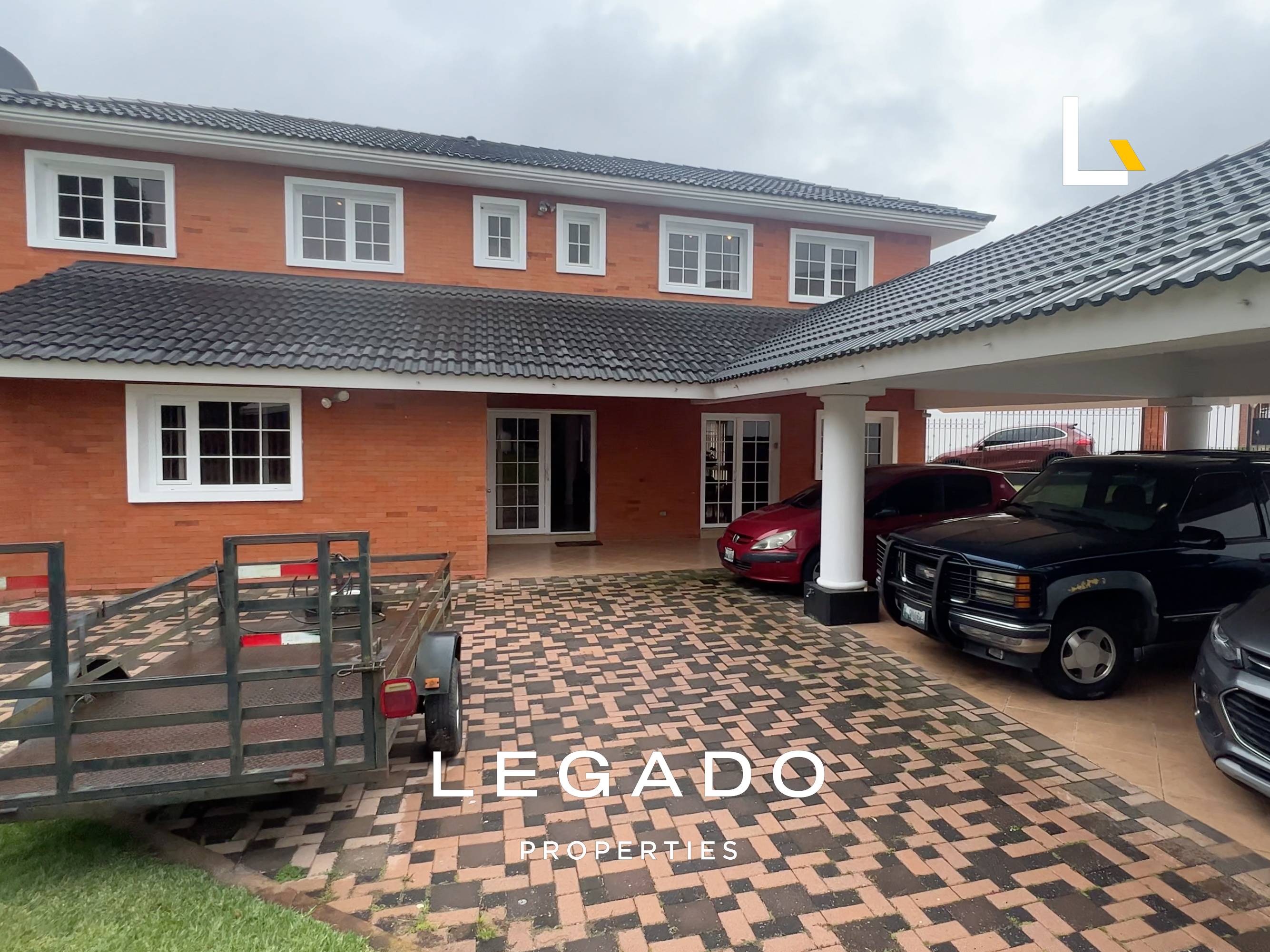 CASA, CAES, COND. LOS DIAMANTES