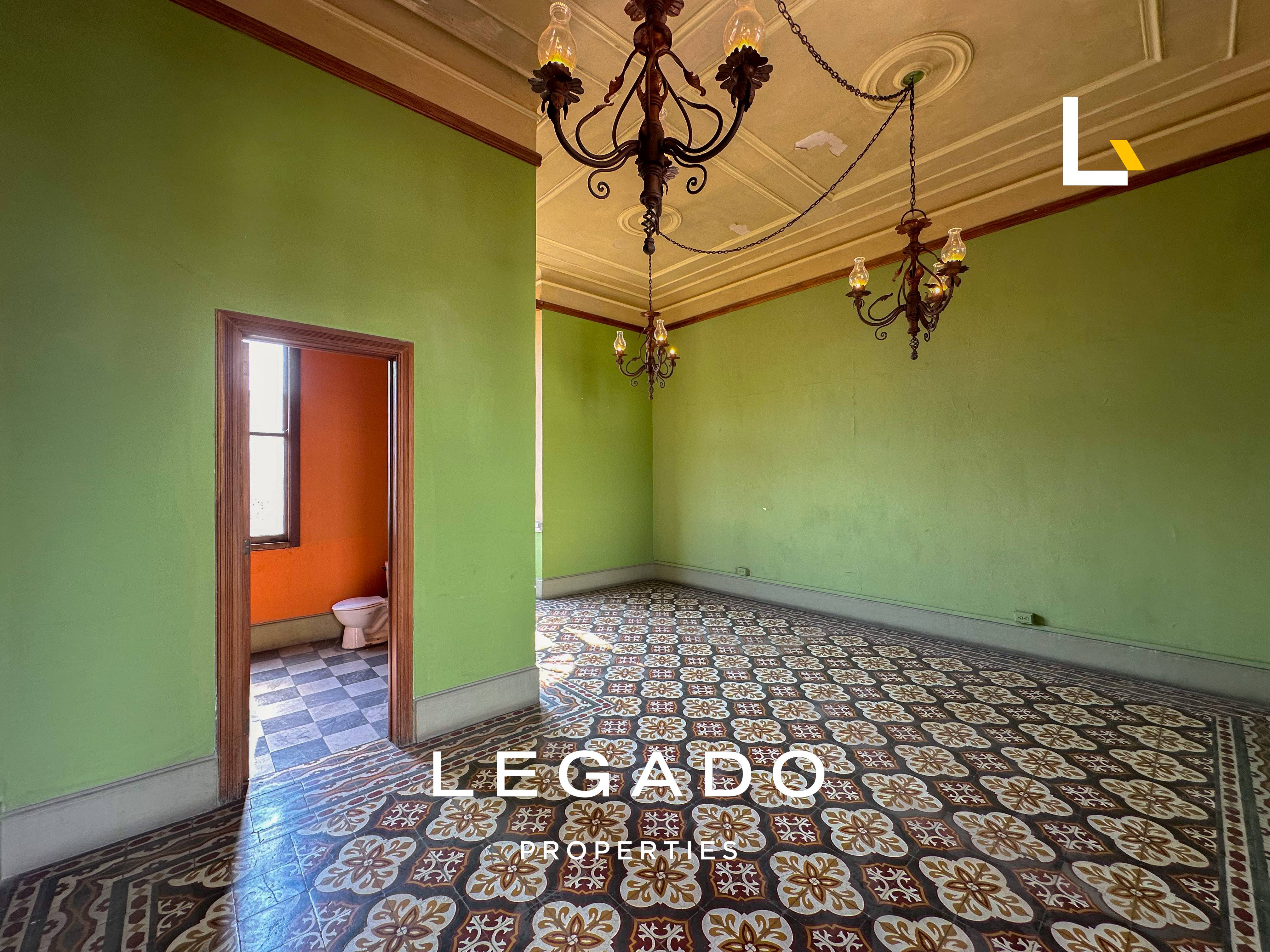 CASA C/ EXCELENTE ARQUITECTURA, Z.1,