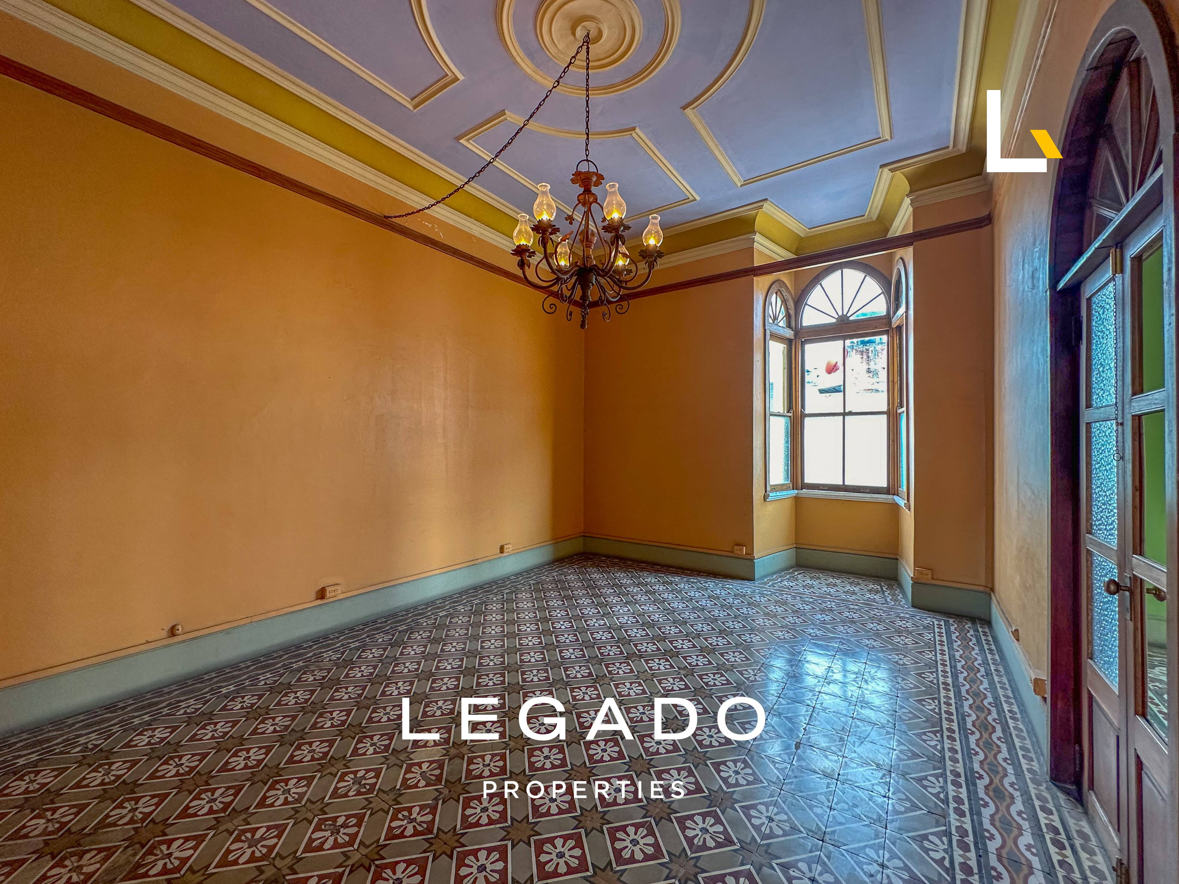 CASA C/ EXCELENTE ARQUITECTURA, Z.1,