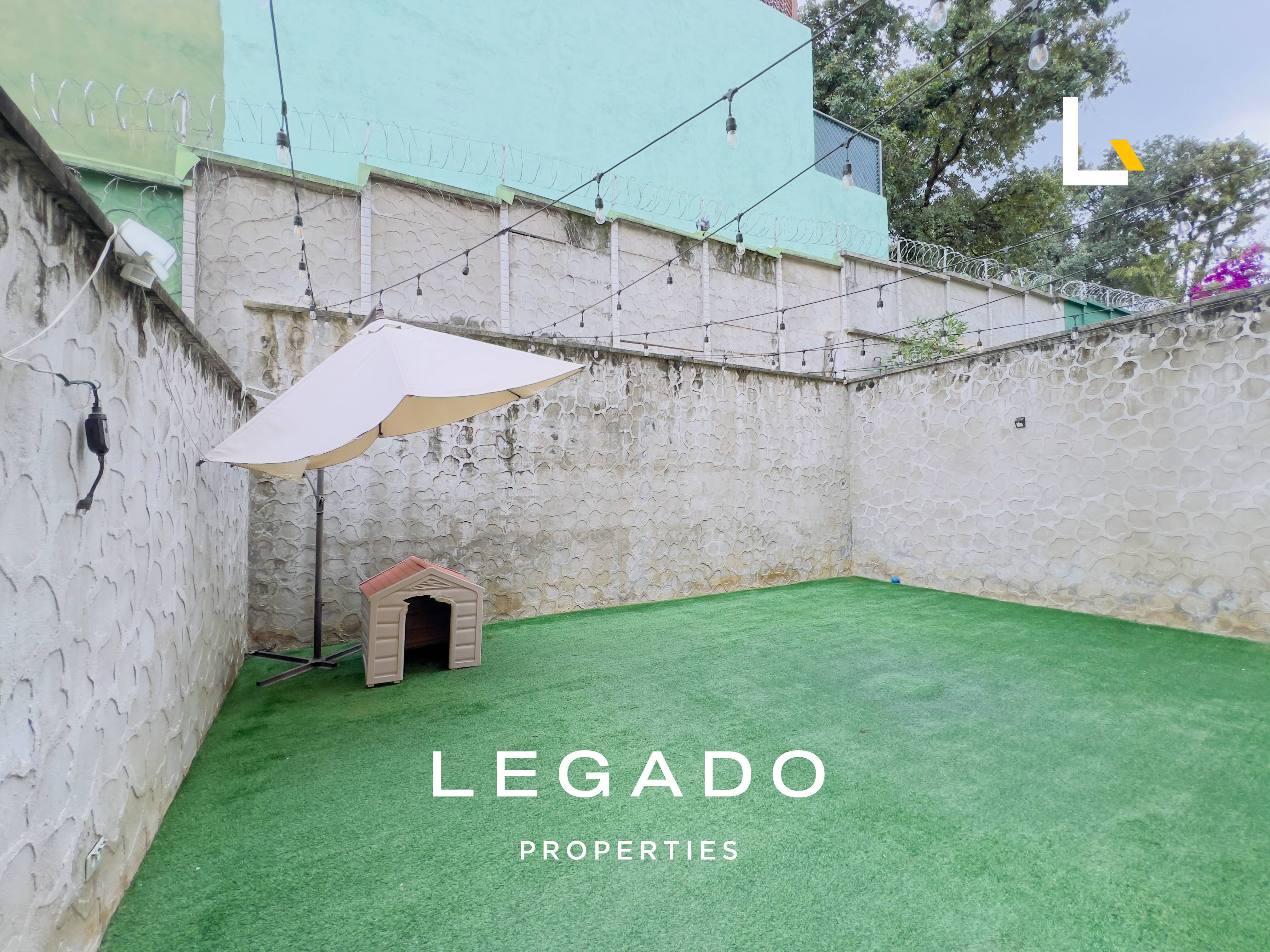 CASA Z. 7 DE MIXCO COND. QUINTA LOS ENCINOS