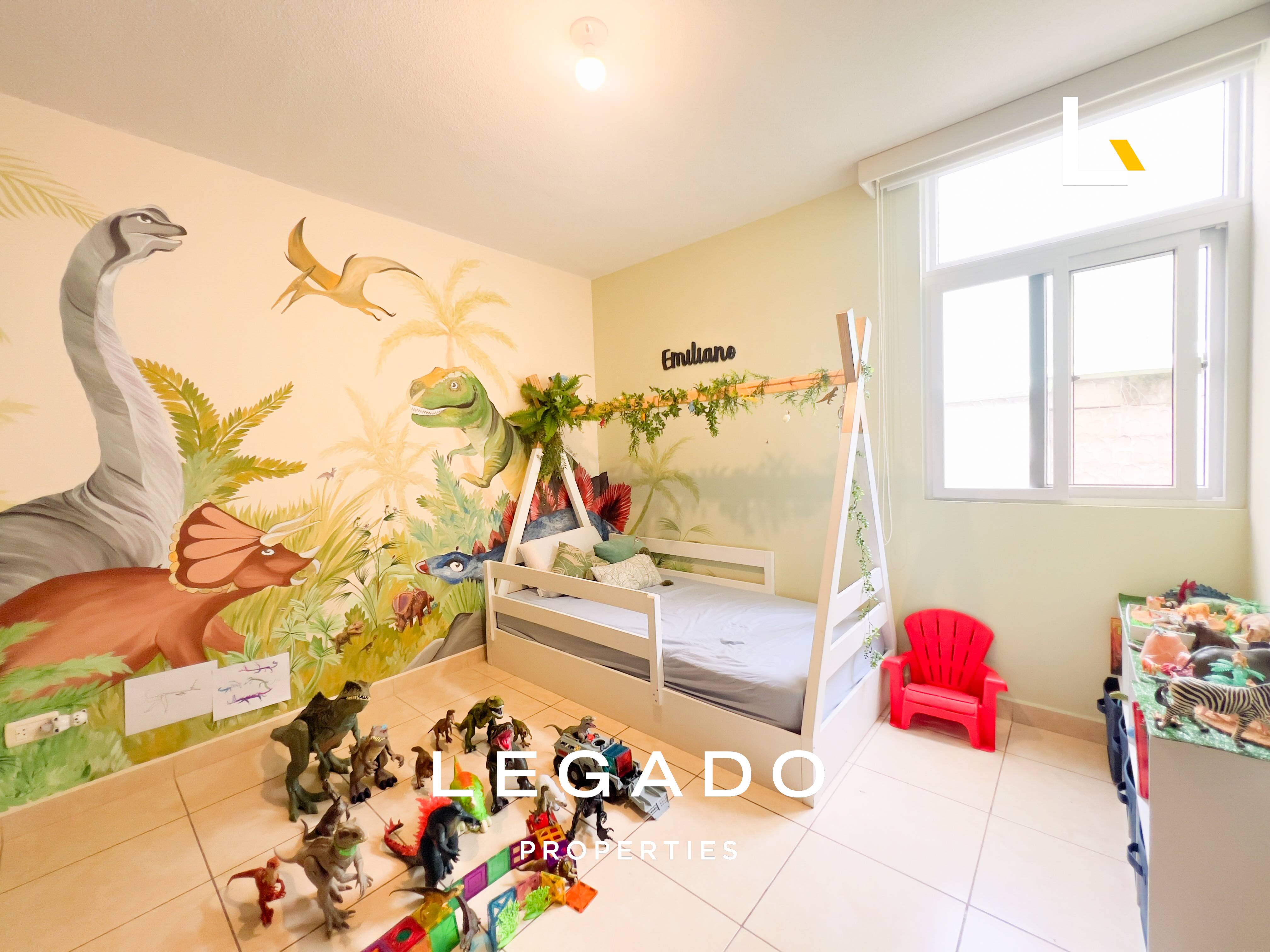 CASA Z. 7 DE MIXCO COND. QUINTA LOS ENCINOS