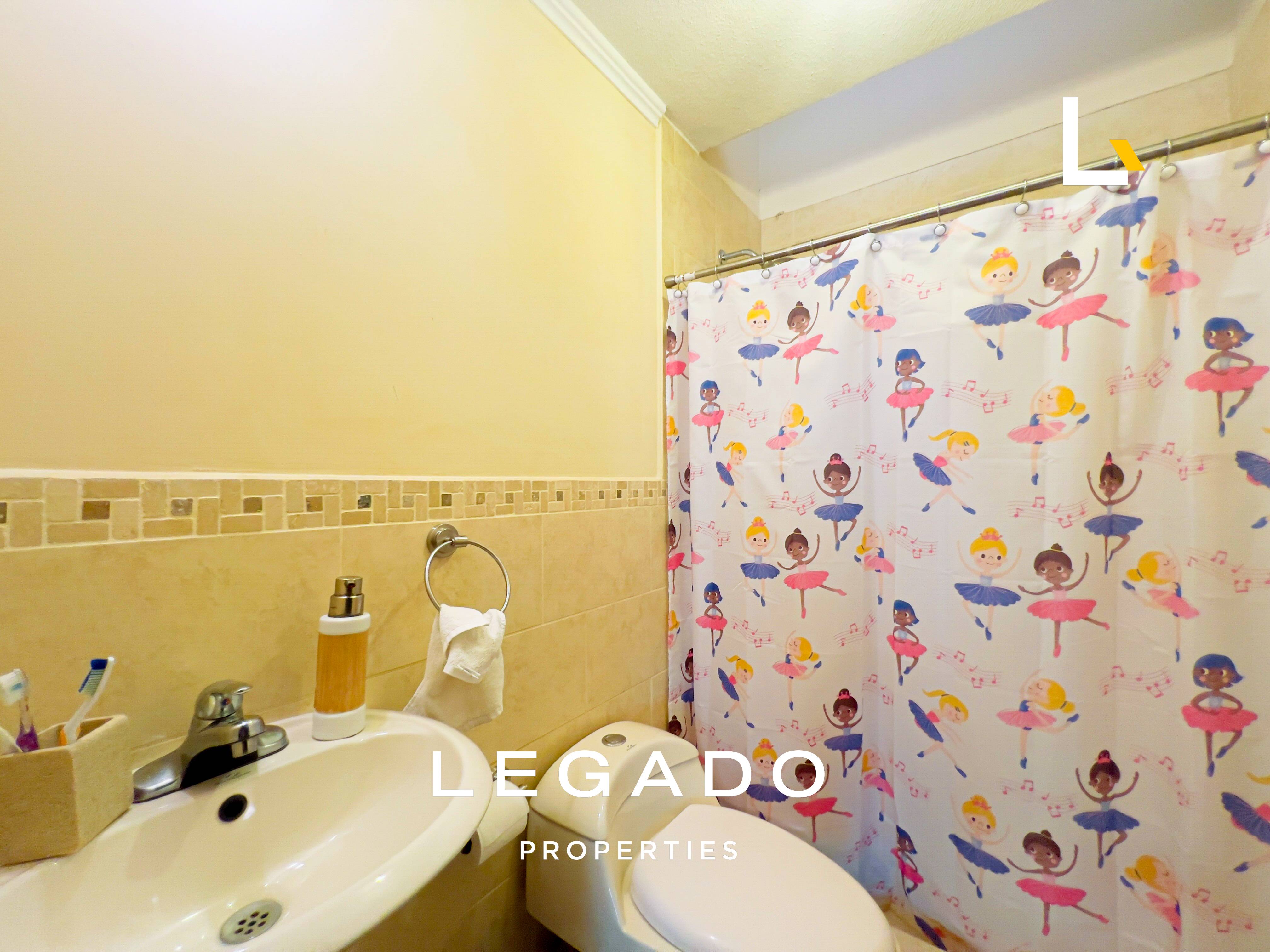 CASA Z. 7 DE MIXCO COND. QUINTA LOS ENCINOS
