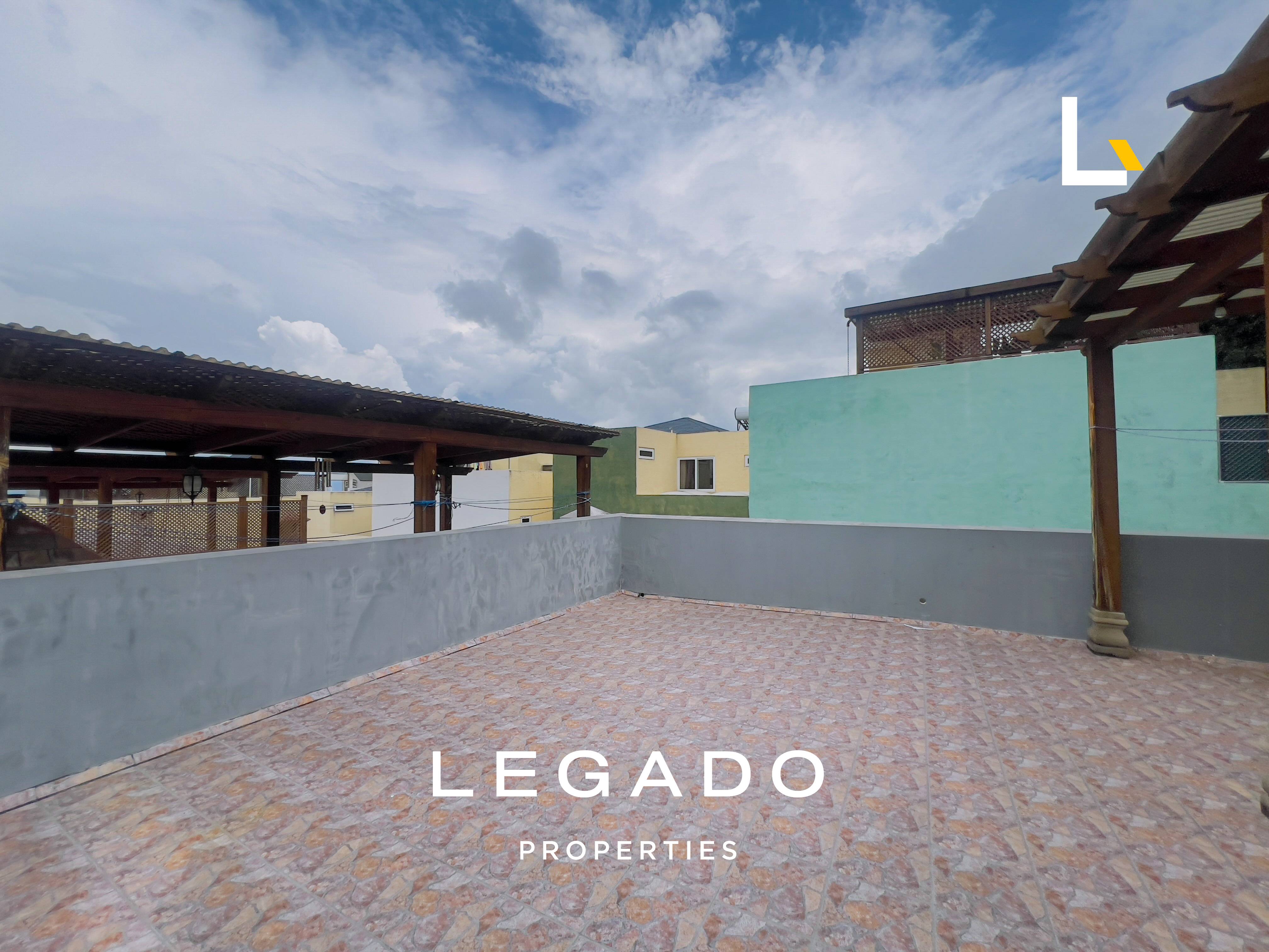 CASA Z. 7 DE MIXCO COND. QUINTA LOS ENCINOS