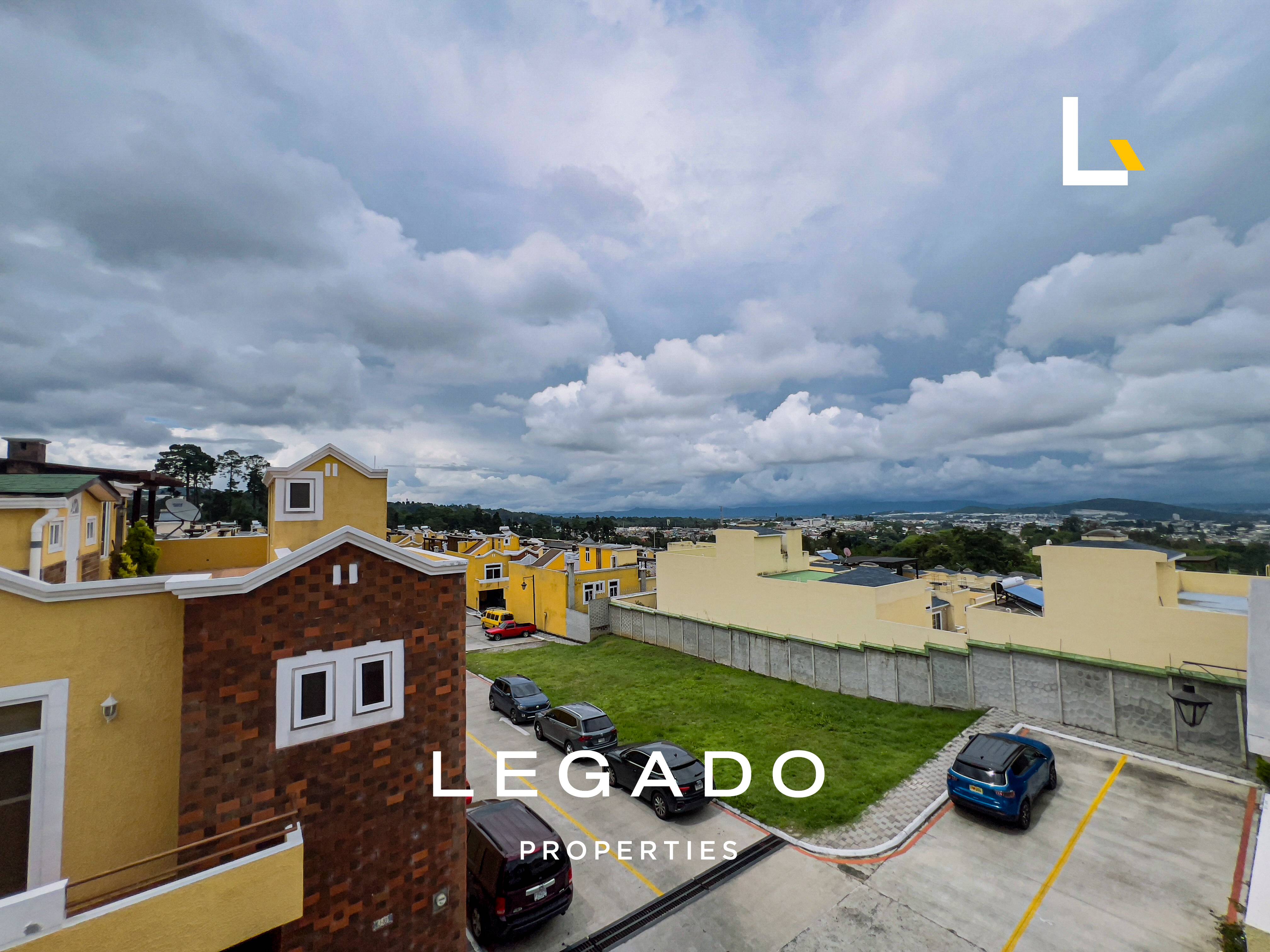CASA Z. 7 DE MIXCO COND. QUINTA LOS ENCINOS