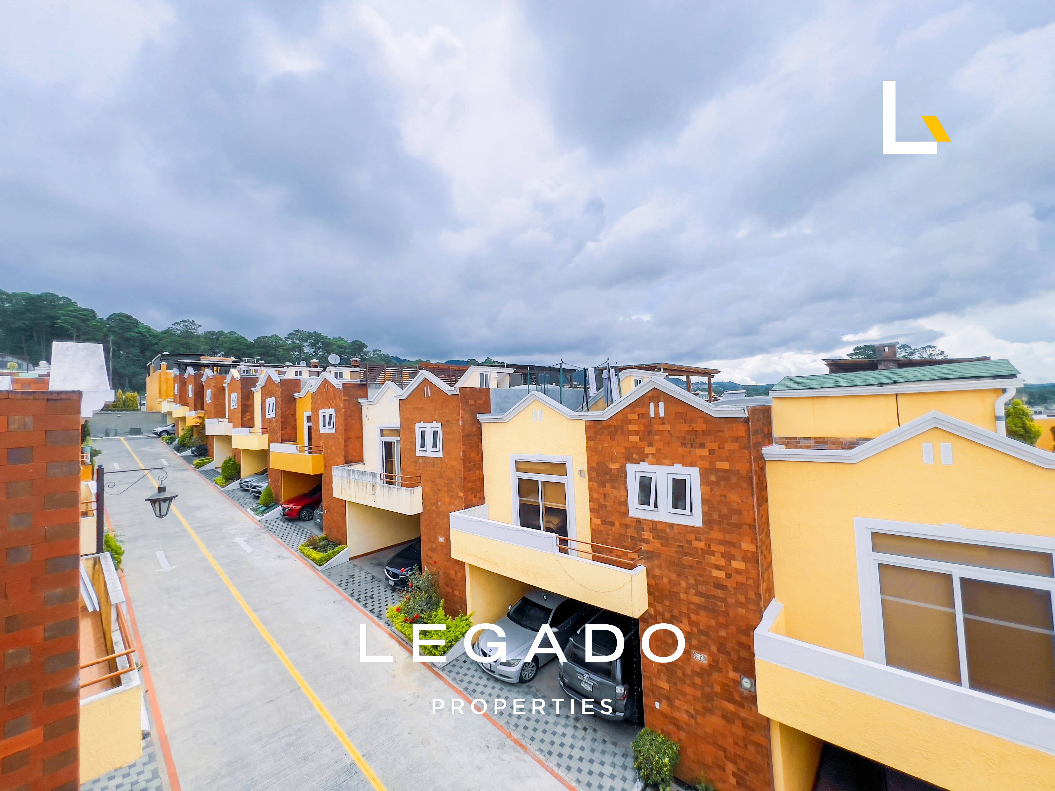 CASA Z. 7 DE MIXCO COND. QUINTA LOS ENCINOS