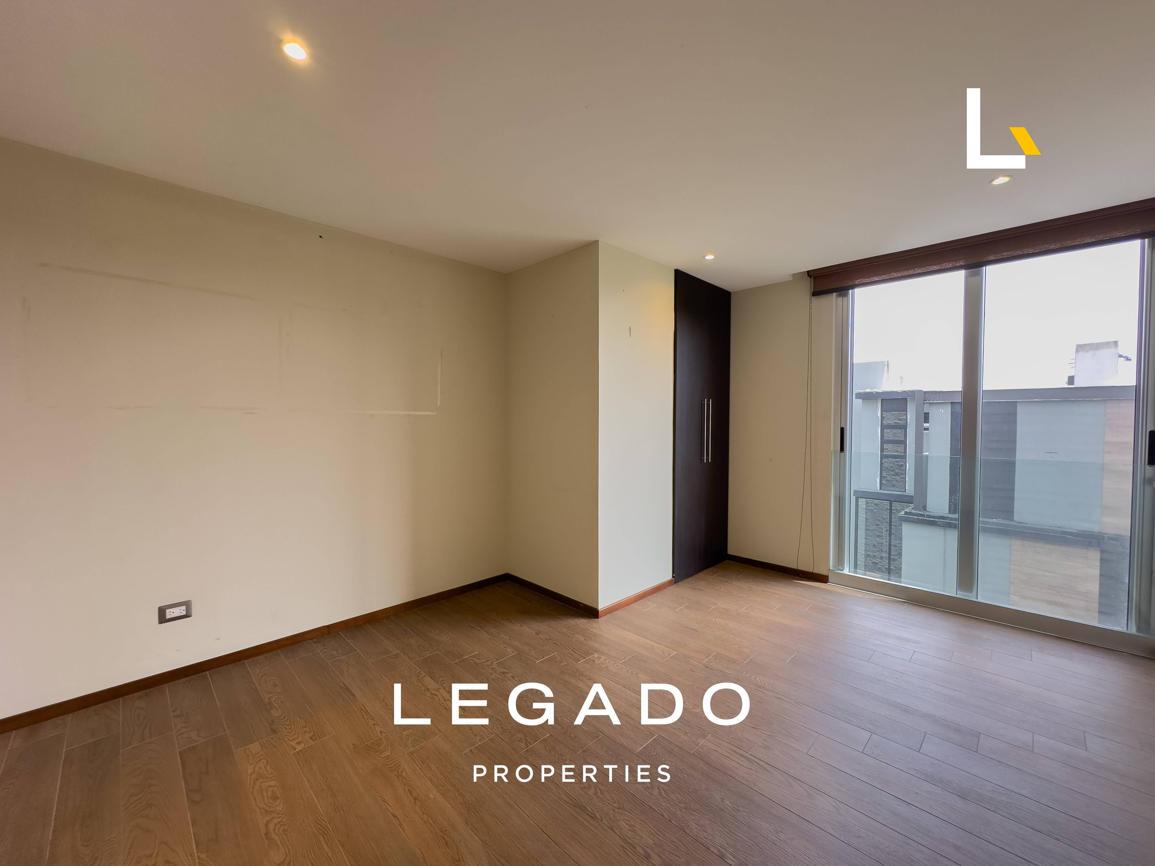 APARTAMENTO, ZONA 16, EDIFICIO VILAFLOR